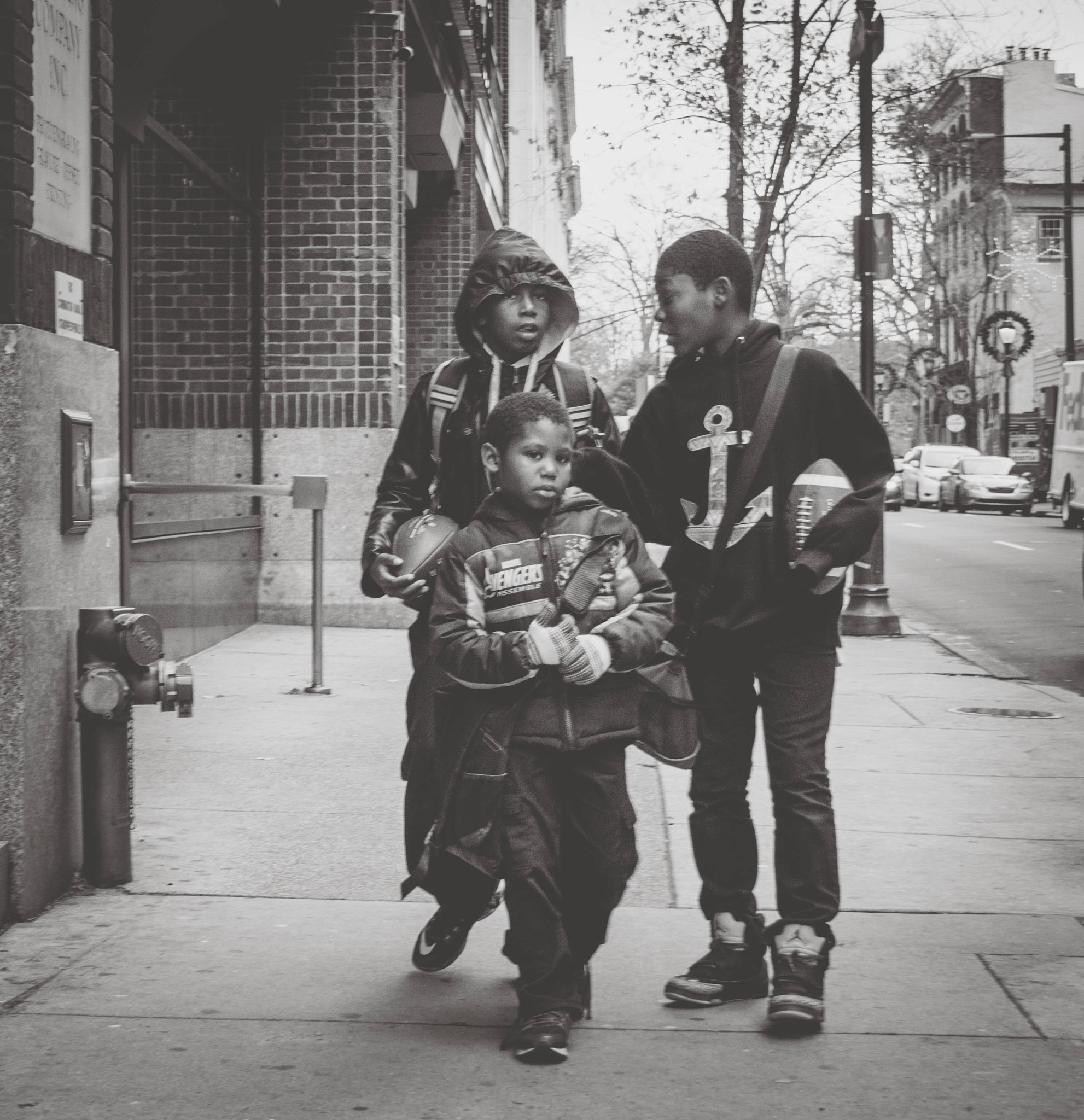 Sony E 18-200mm F3.5-6.3 OSS LE sample photo. Philly boys photography