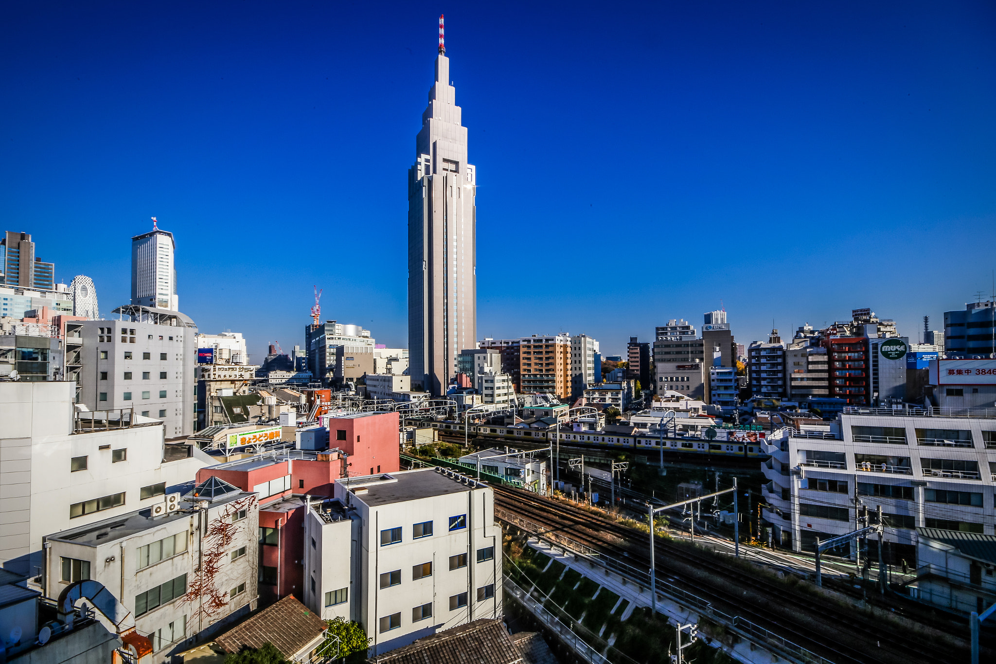 Canon EOS 6D + Sigma 10-20mm F4-5.6 EX DC HSM sample photo. Dokomo tower photography