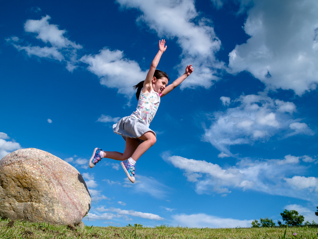 Canon EF 24-105mm F4L IS USM sample photo. I can jump too! photography