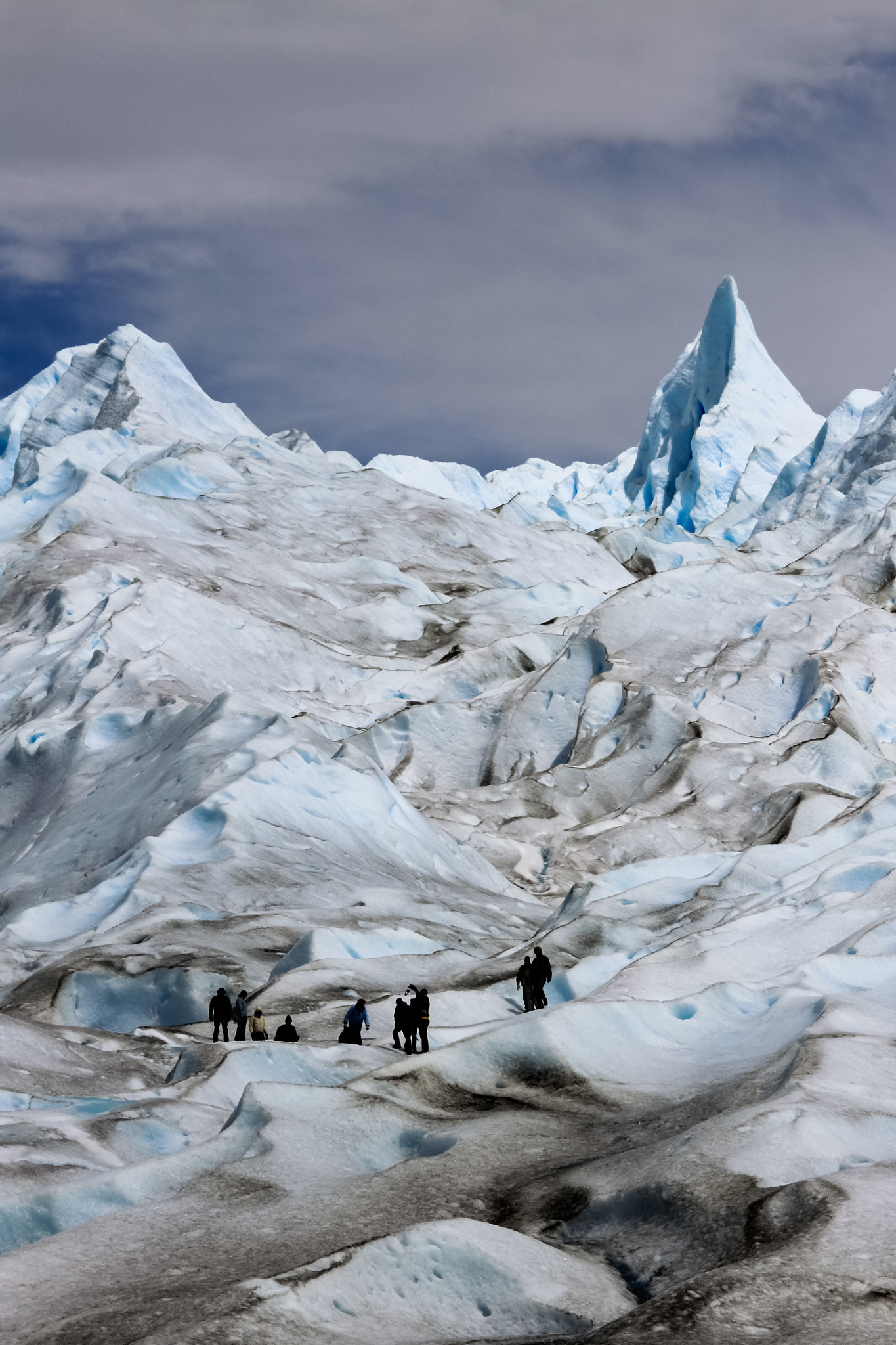 Sigma 70-200mm F2.8 EX DG OS HSM sample photo. Perito moreno ice climbing photography