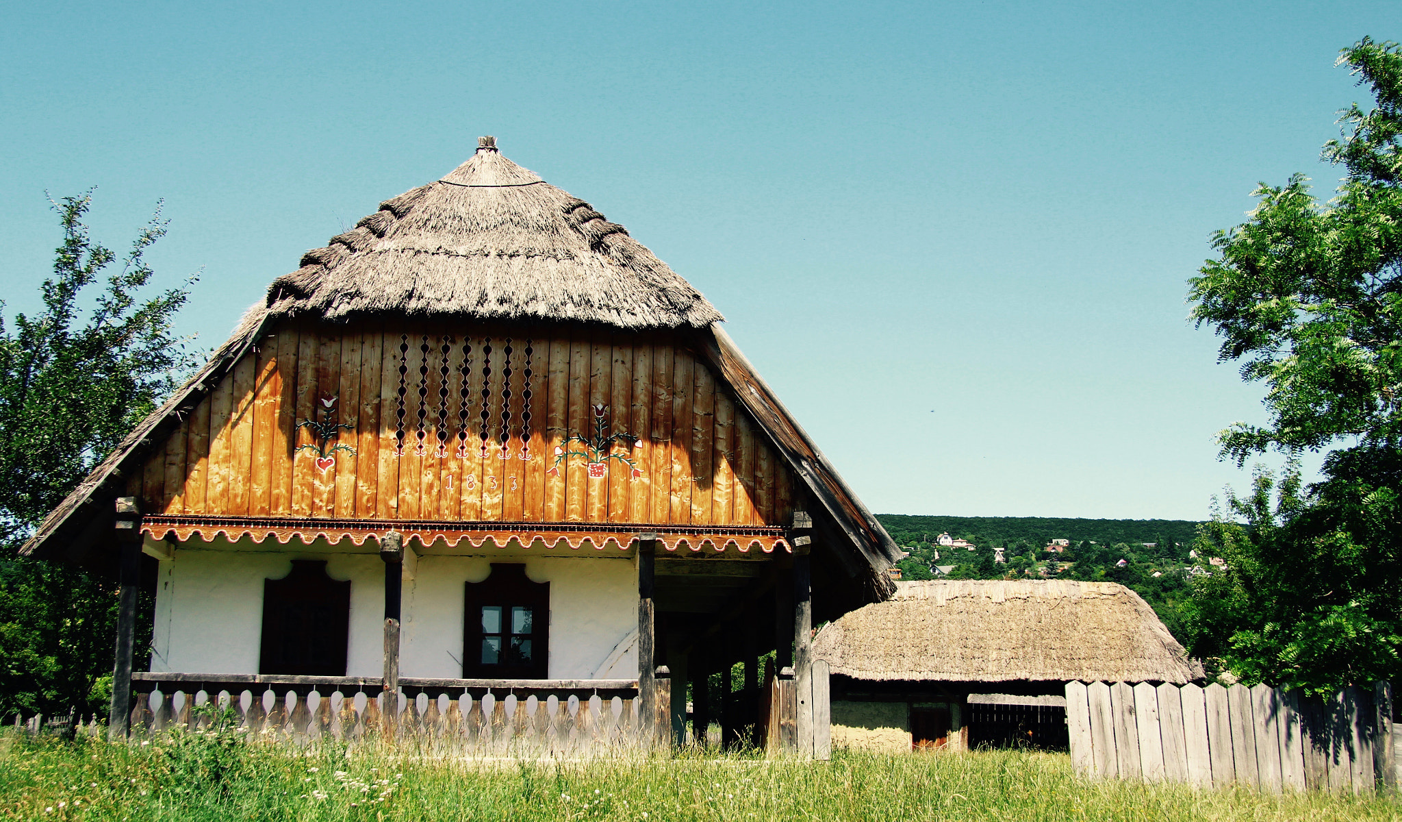 Tokina AT-X 12-28mm F4 Pro DX sample photo. Hungarian cottage from 1833 photography