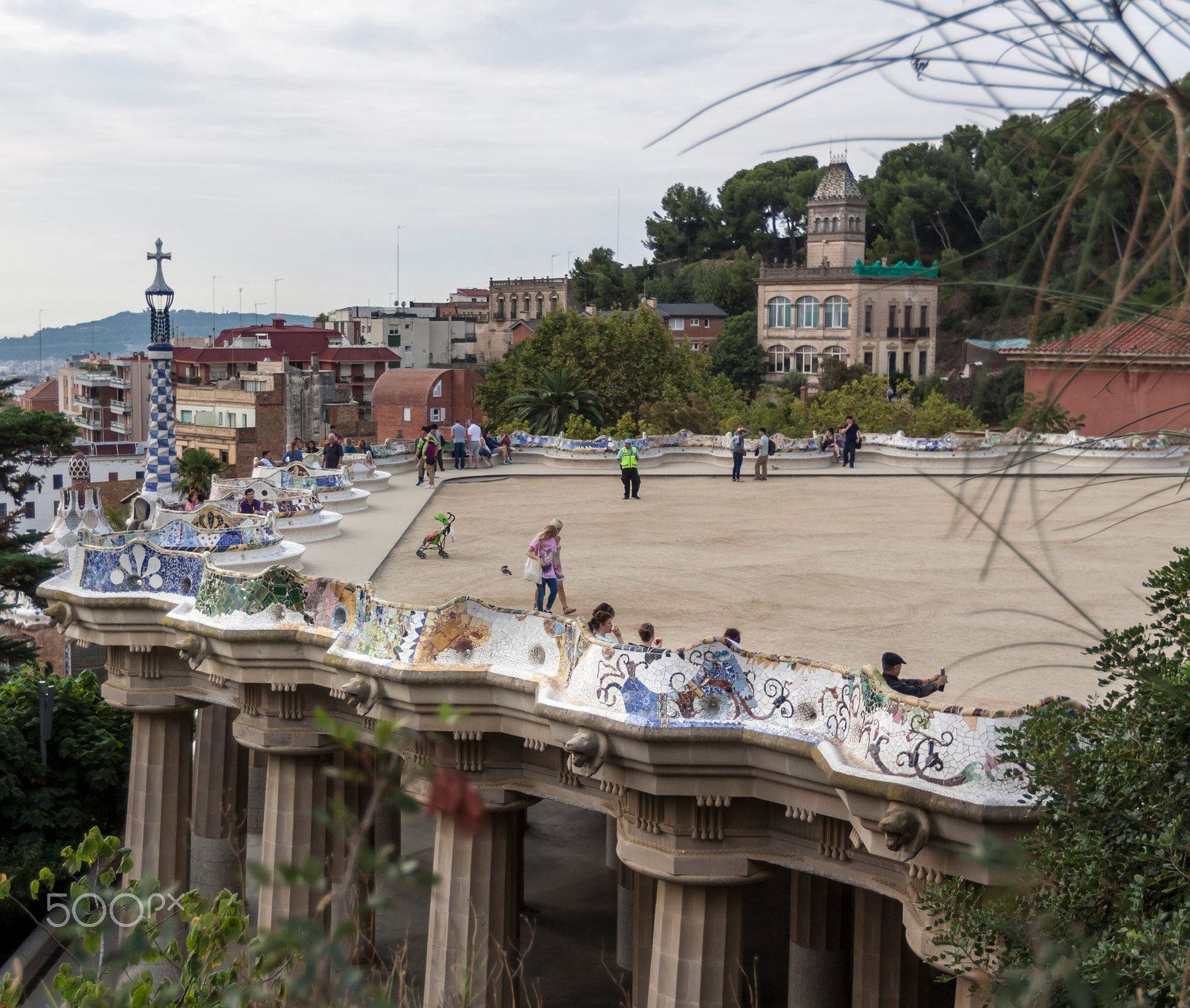 Canon EF 16-35mm F2.8L II USM sample photo. Barcelona gaudi photography