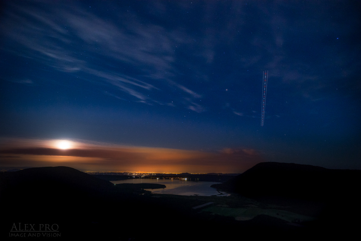 Sony a7 II + Sony Vario-Sonnar T* 16-35mm F2.8 ZA SSM sample photo. The summer solstice strawberry moon photography