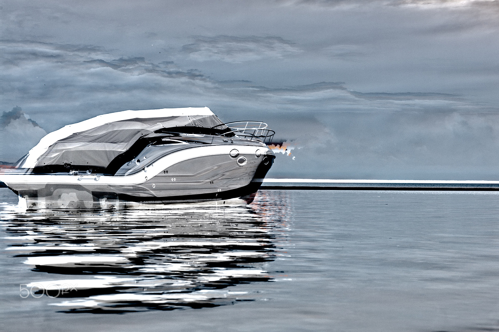 Canon EOS 5D + Canon EF 50mm F1.8 II sample photo. Cold abstract boat photography