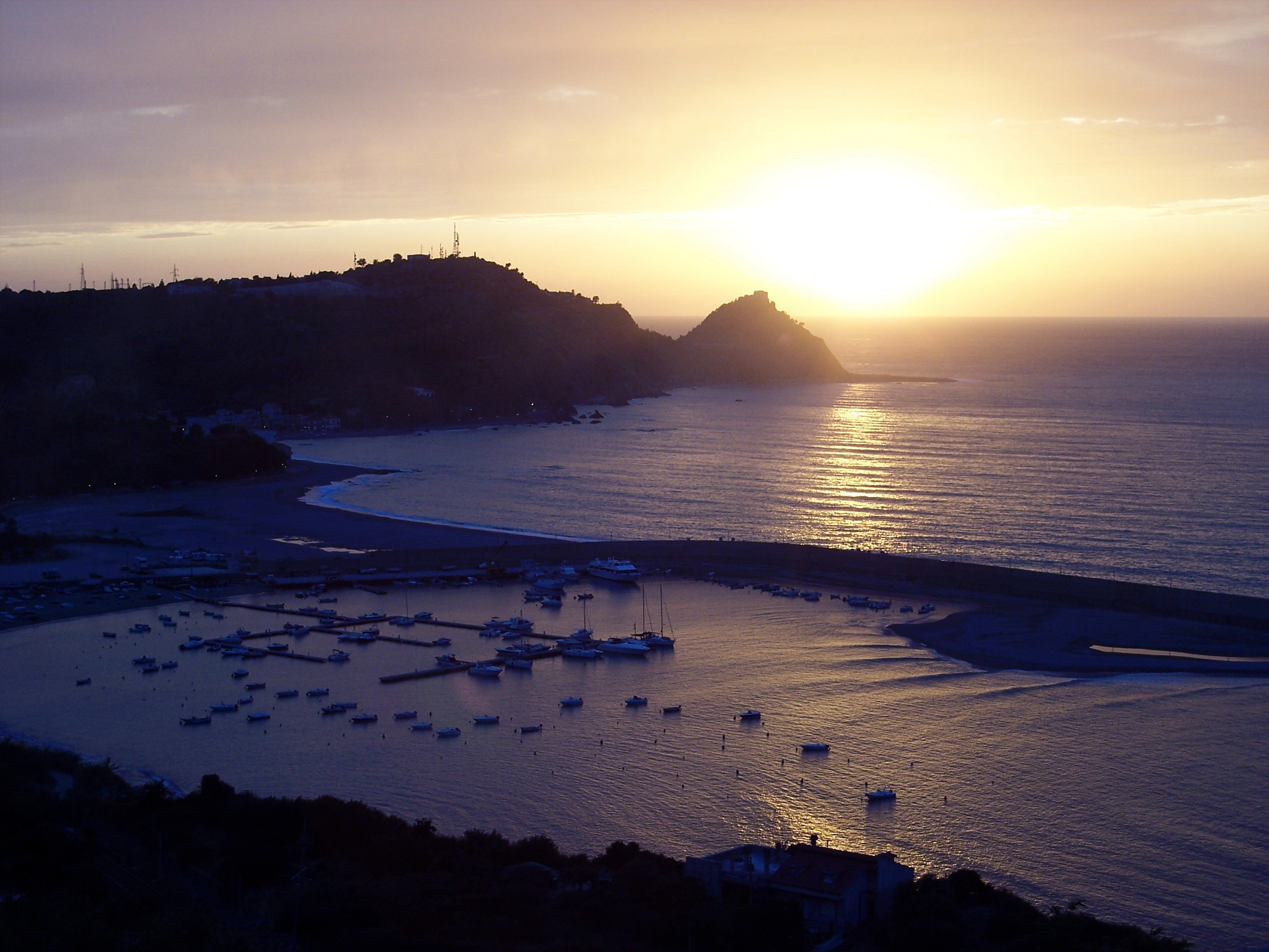 Kodak DX7630 ZOOM DIGITAL CAMERA sample photo. Sunset view of capo d'orlando photography