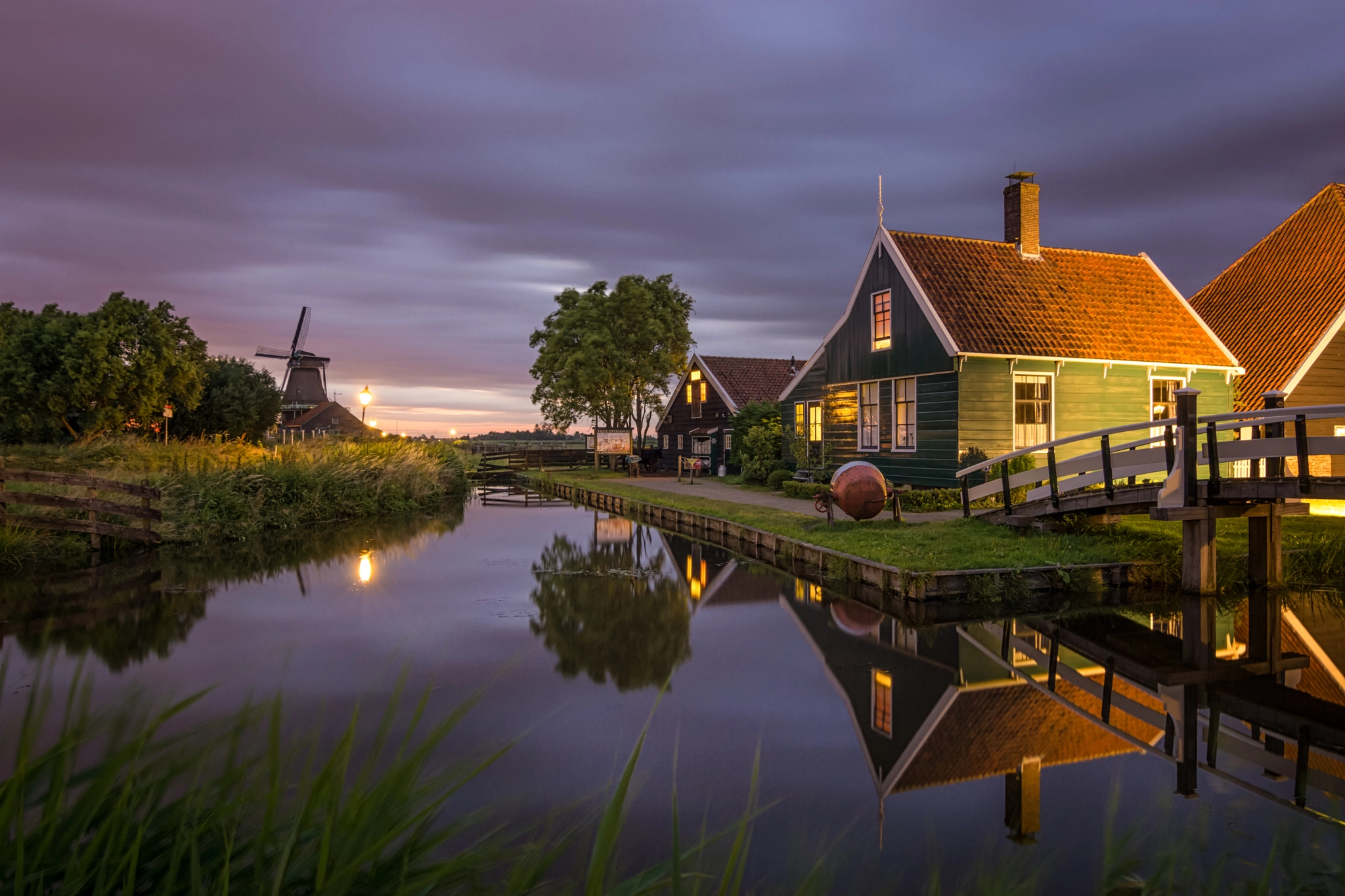 DT 0mm F0 SAM sample photo. Dutch house, dutch windmill, dutch clouds photography