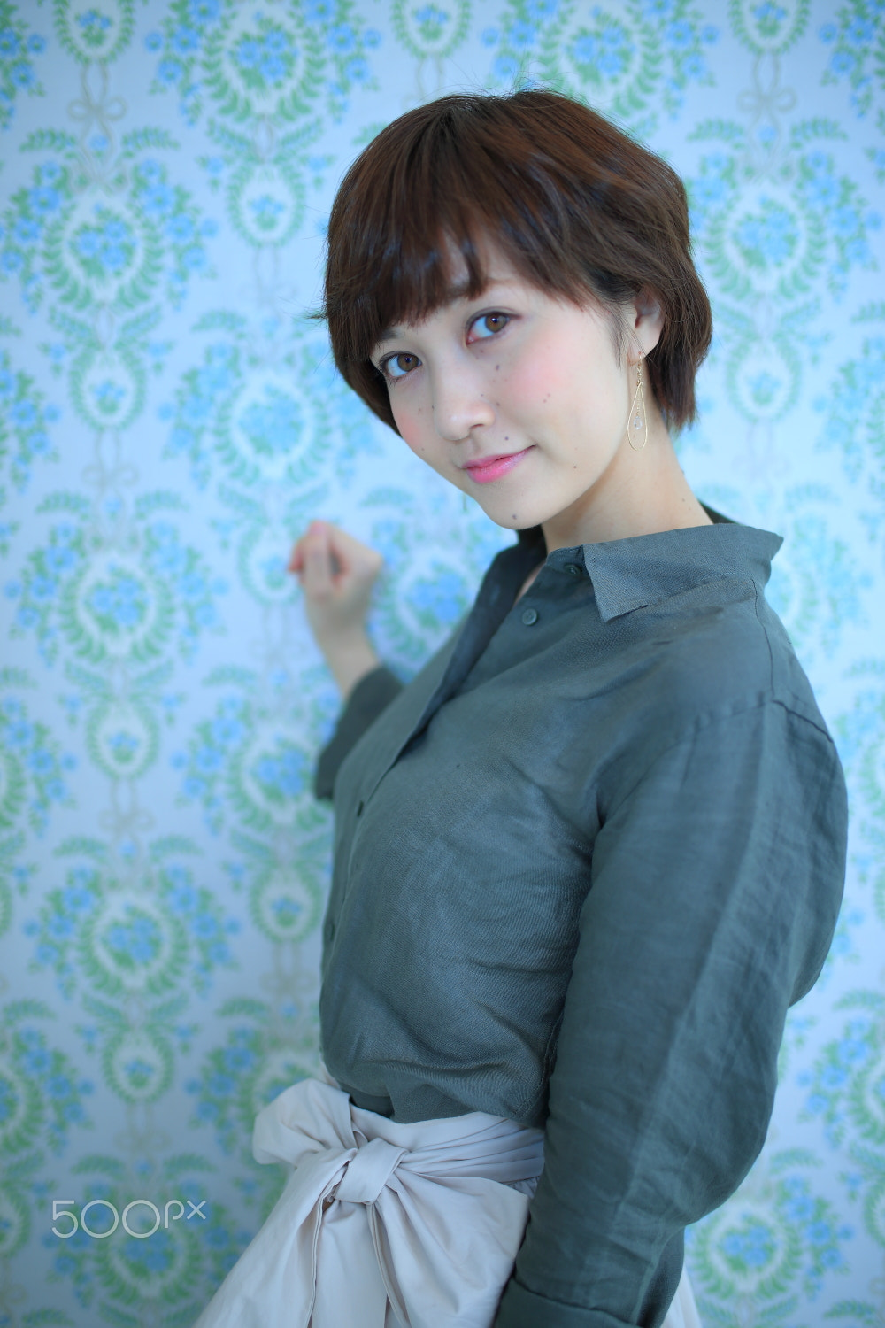 Sigma 35mm F1.4 DG HSM Art sample photo. Green room photography