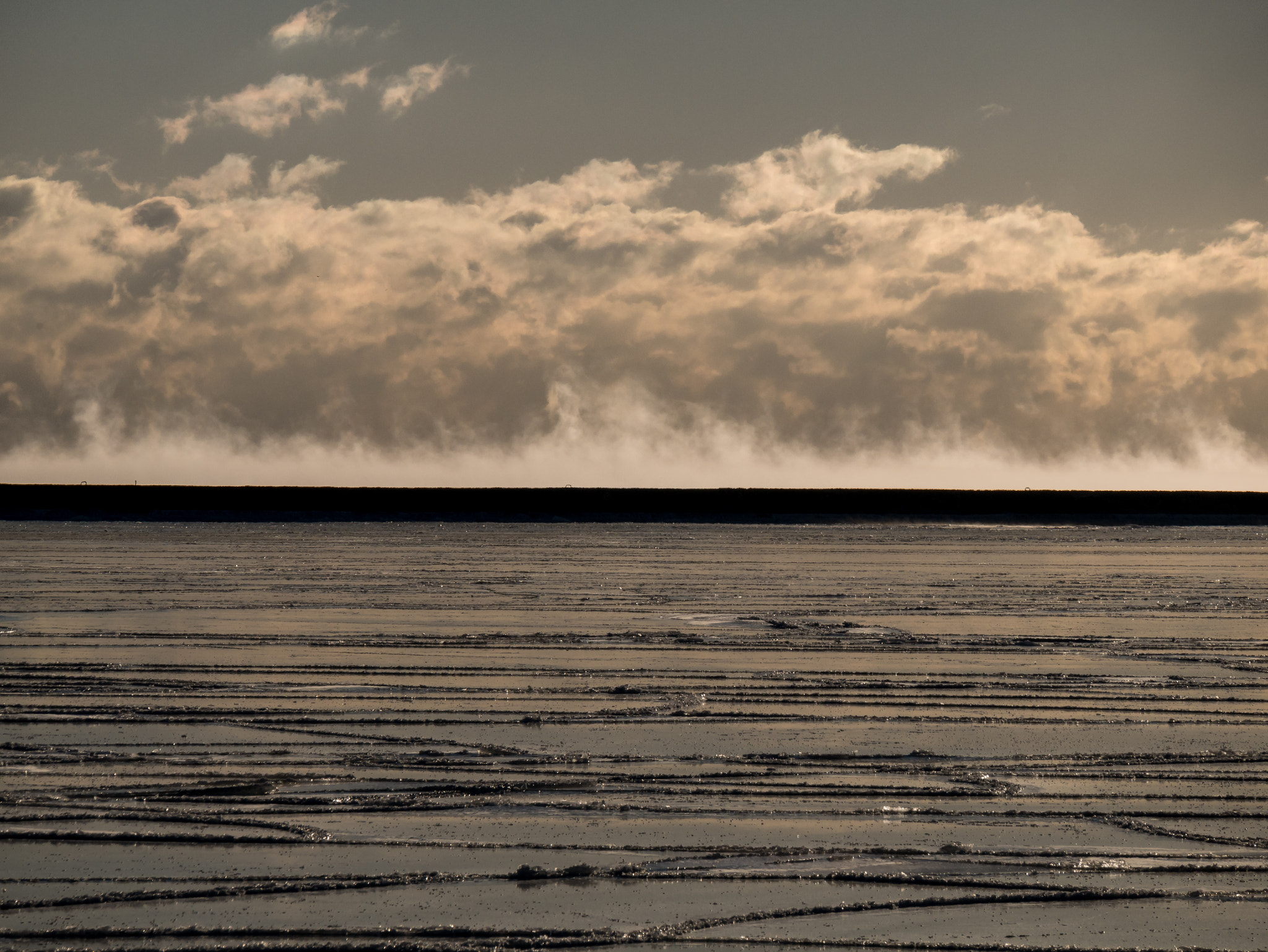 LUMIX G VARIO 45-150/F4.0-5.6 sample photo. Frozen lake, chicago photography