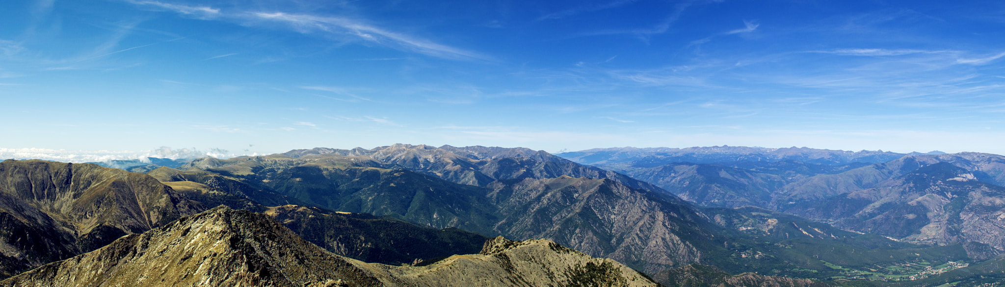 Sony DT 18-200mm F3.5-6.3 sample photo. On the top photography