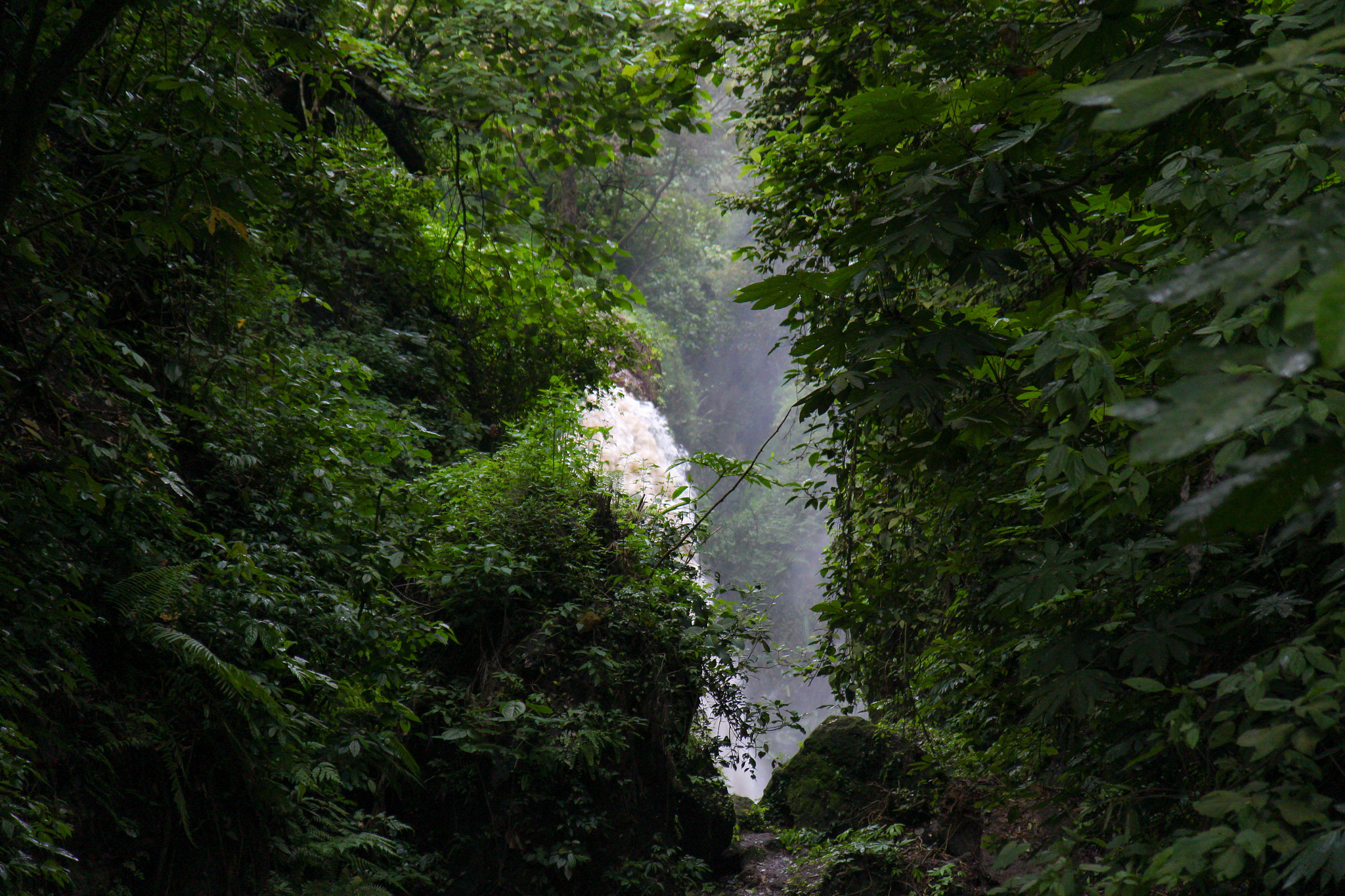 Canon EOS 100D (EOS Rebel SL1 / EOS Kiss X7) sample photo. Blawan waterfall photography