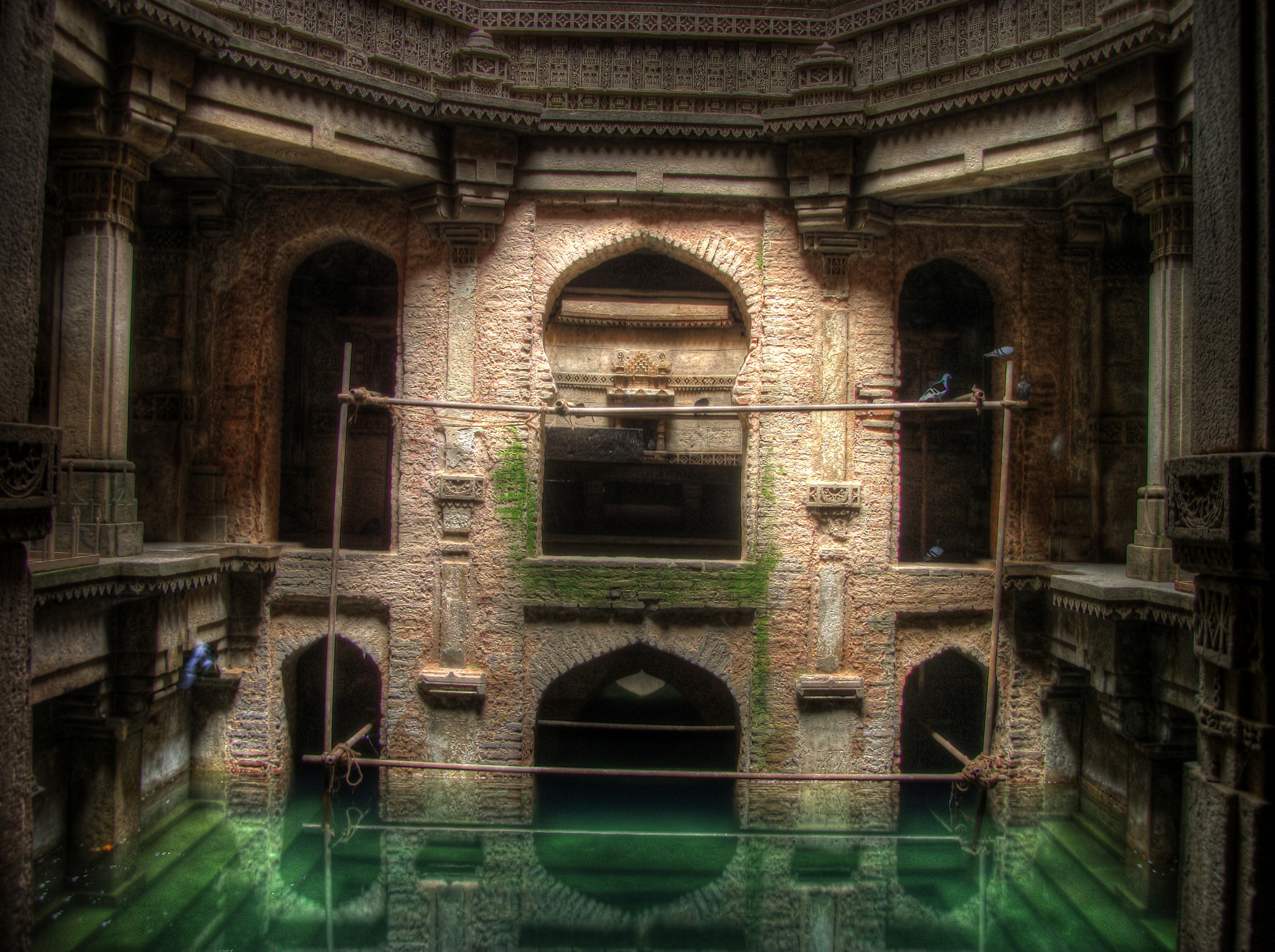 Fujifilm FinePix AV100 sample photo. Adalaj stepwell photography