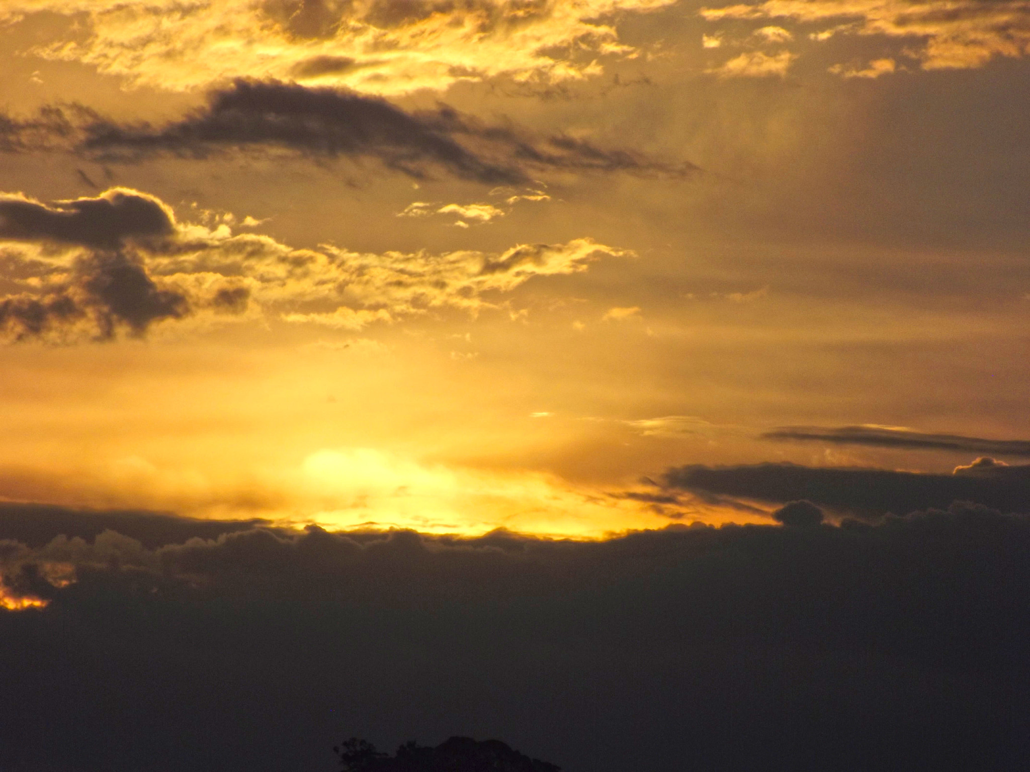 Fujifilm FinePix S3300 sample photo. Por do sol visto do morro do niterói photography