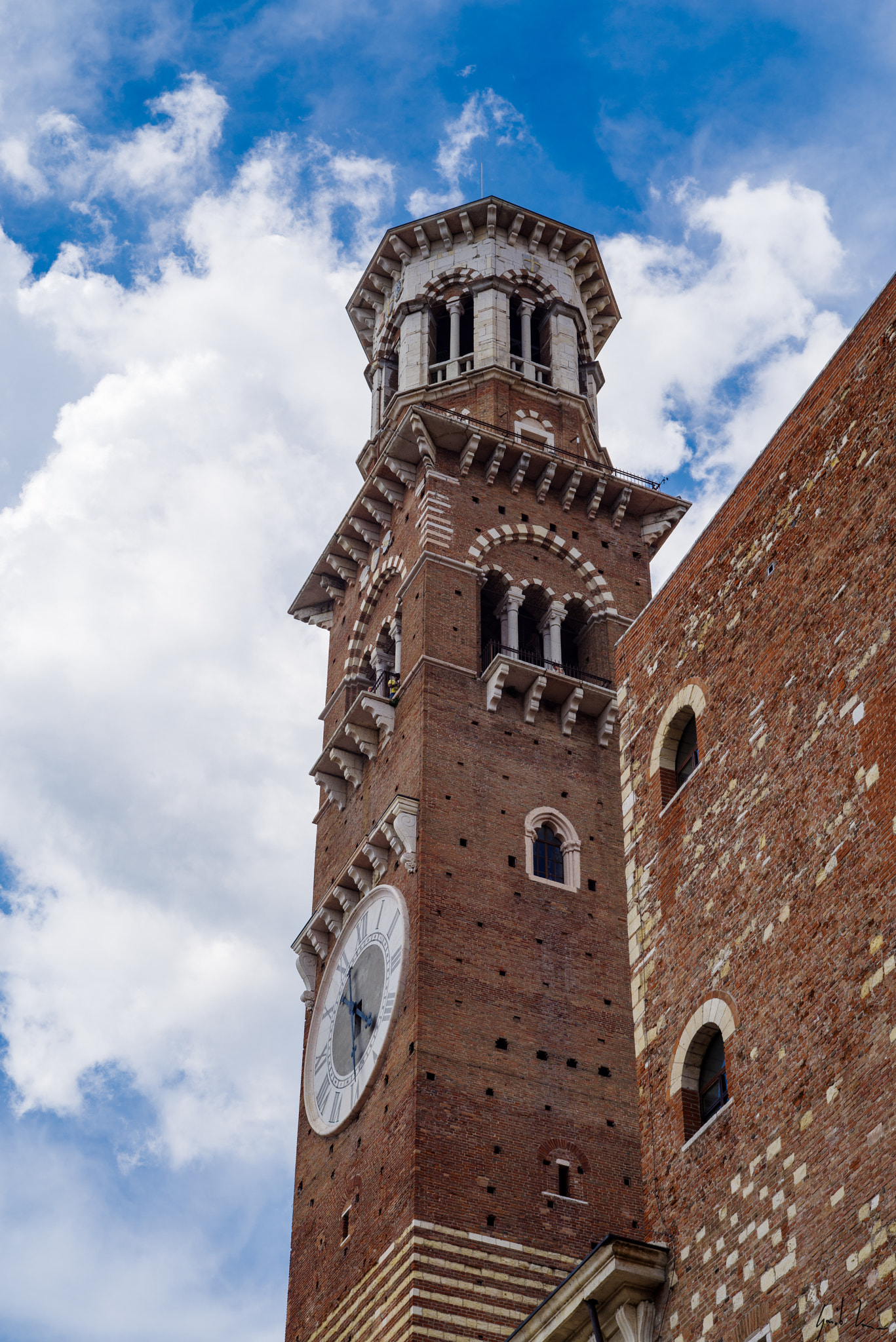 Pentax K-1 sample photo. Torre dei lamberti photography