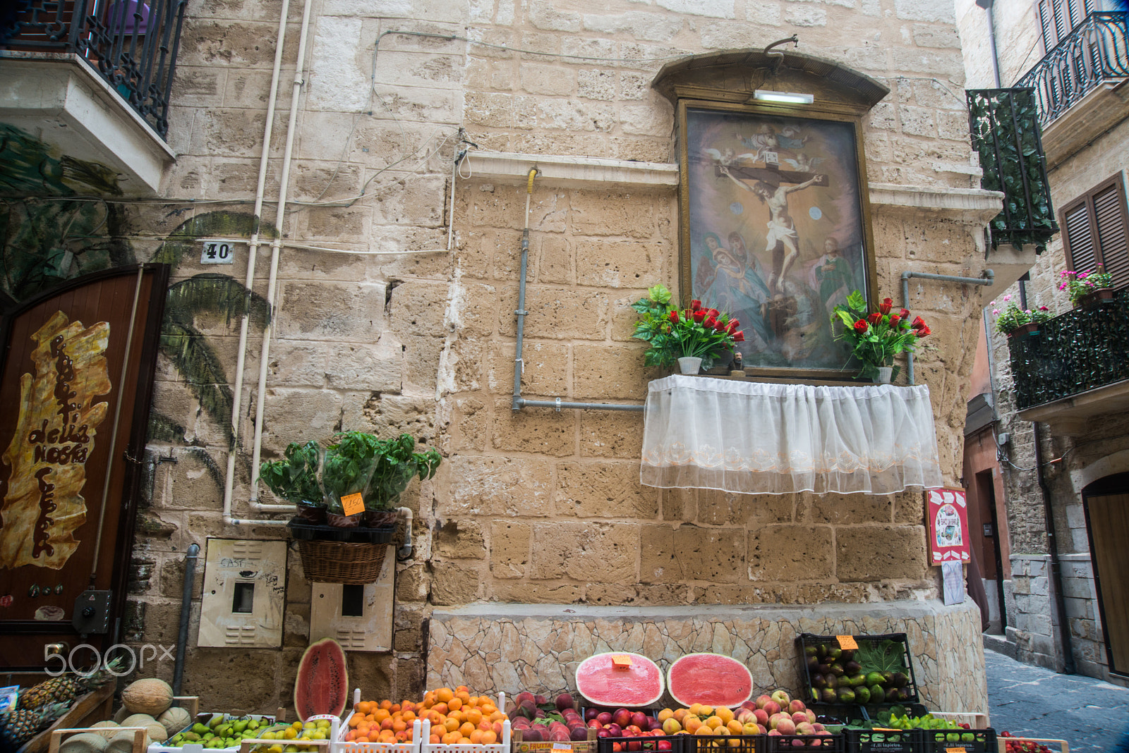 Nikon AF Nikkor 24-85mm F2.8-4D IF sample photo. Bari a colori photography