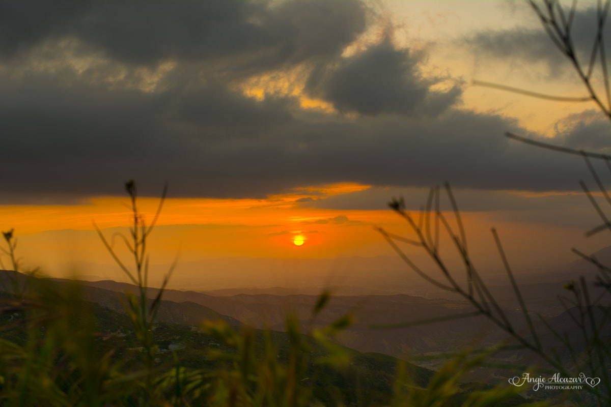 Nikon D7100 + Nikon AF-S Nikkor 35mm F1.4G sample photo. Beautiful sunset photography