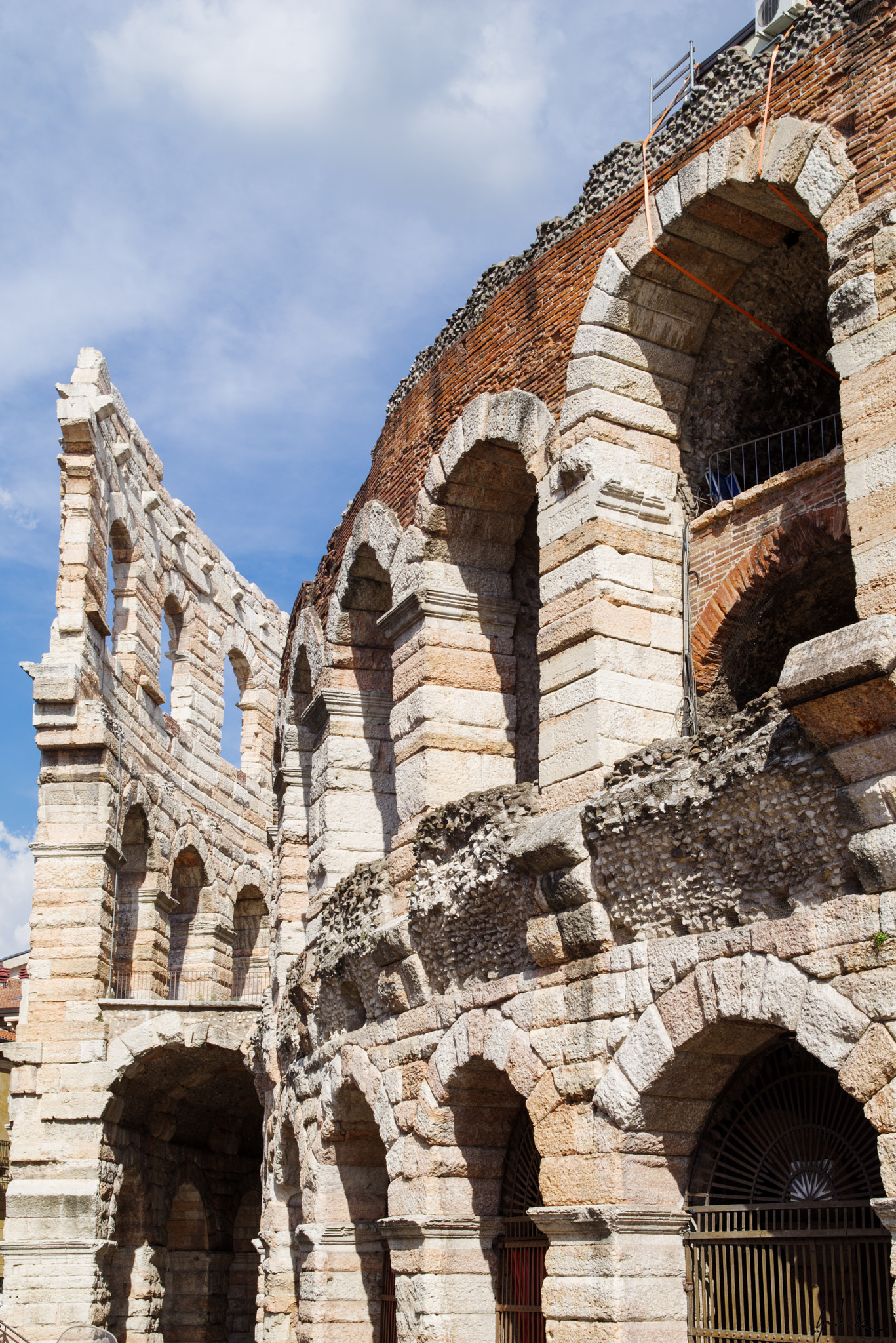 Pentax K-1 + smc PENTAX-FA* 28-70mm F2.8 AL sample photo. Arena di verona photography