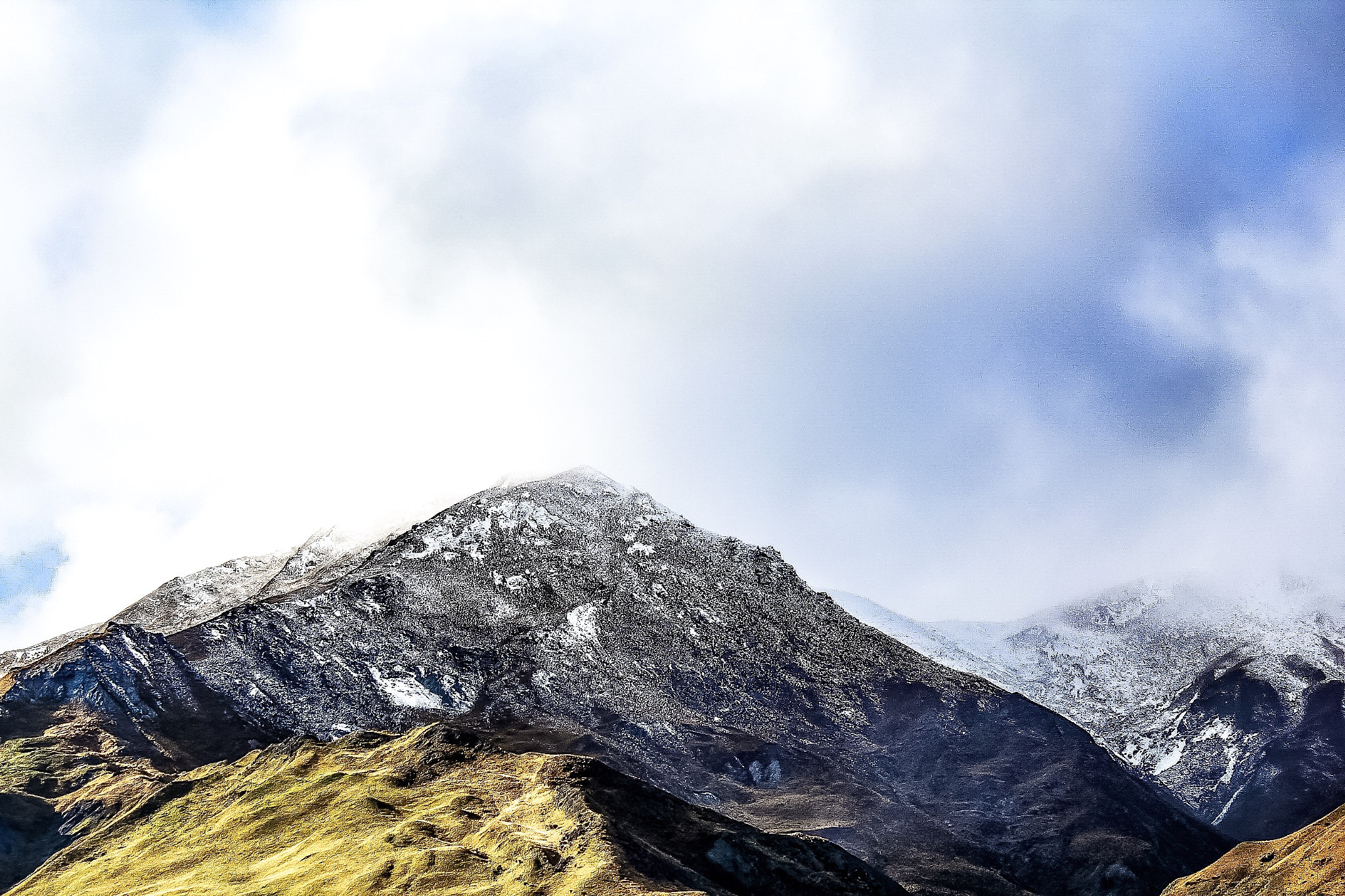 Canon EF-S 18-55mm F3.5-5.6 III sample photo. #mountainlove photography
