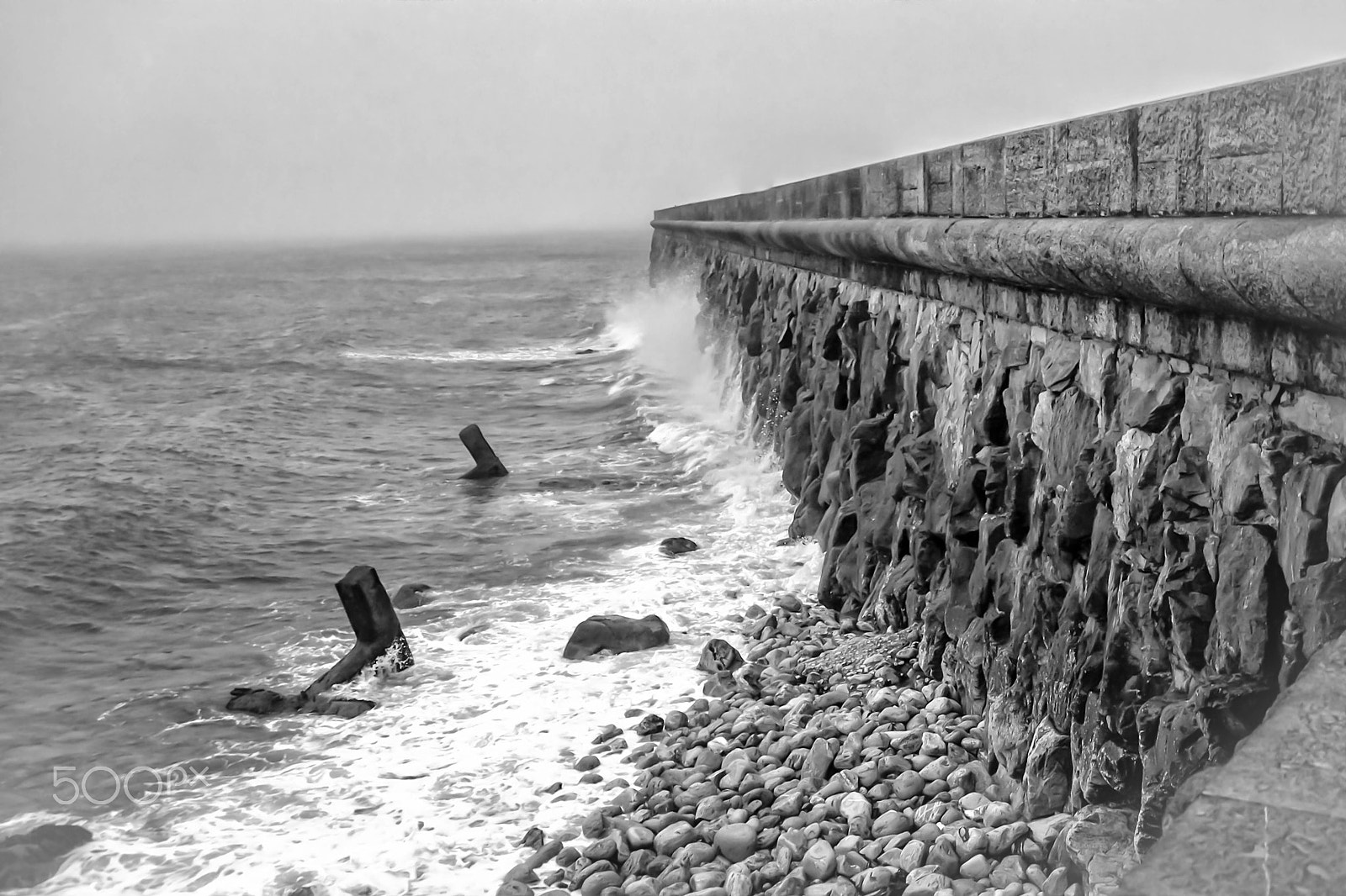 Canon EOS 5D + Canon EF 35-135mm f/4-5.6 USM sample photo. Harbour wall photography