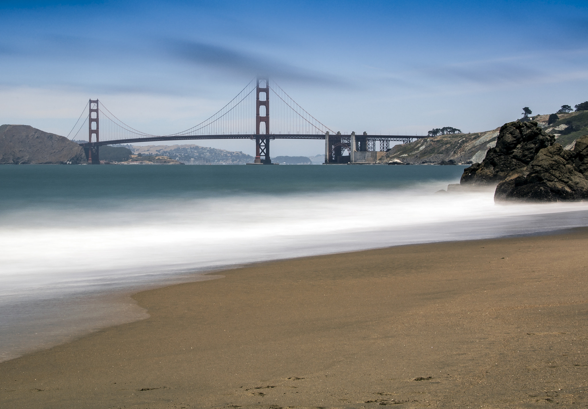 Nikon D7100 + Sigma 28-300mm F3.5-6.3 DG Macro sample photo. Golden gate bridge photography