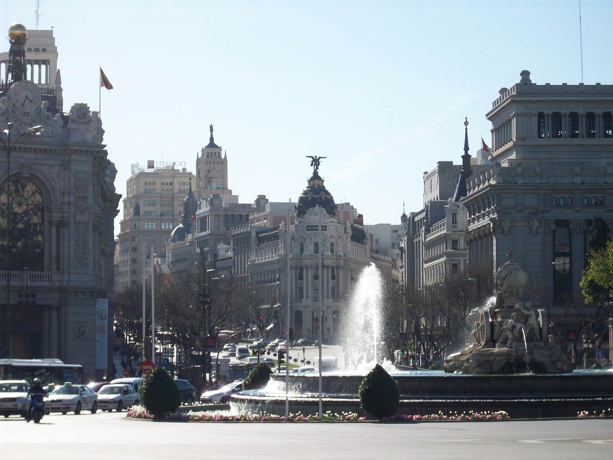 Kodak EASYSHARE M753 ZOOM DIGITAL CAMERA sample photo. Gran via photography