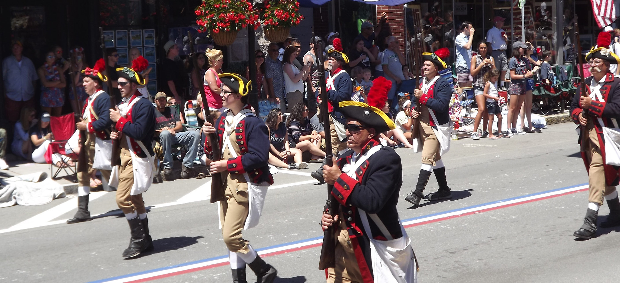 Fujifilm FinePix S4080 sample photo. Bristol 4th of july parade 2016 photography