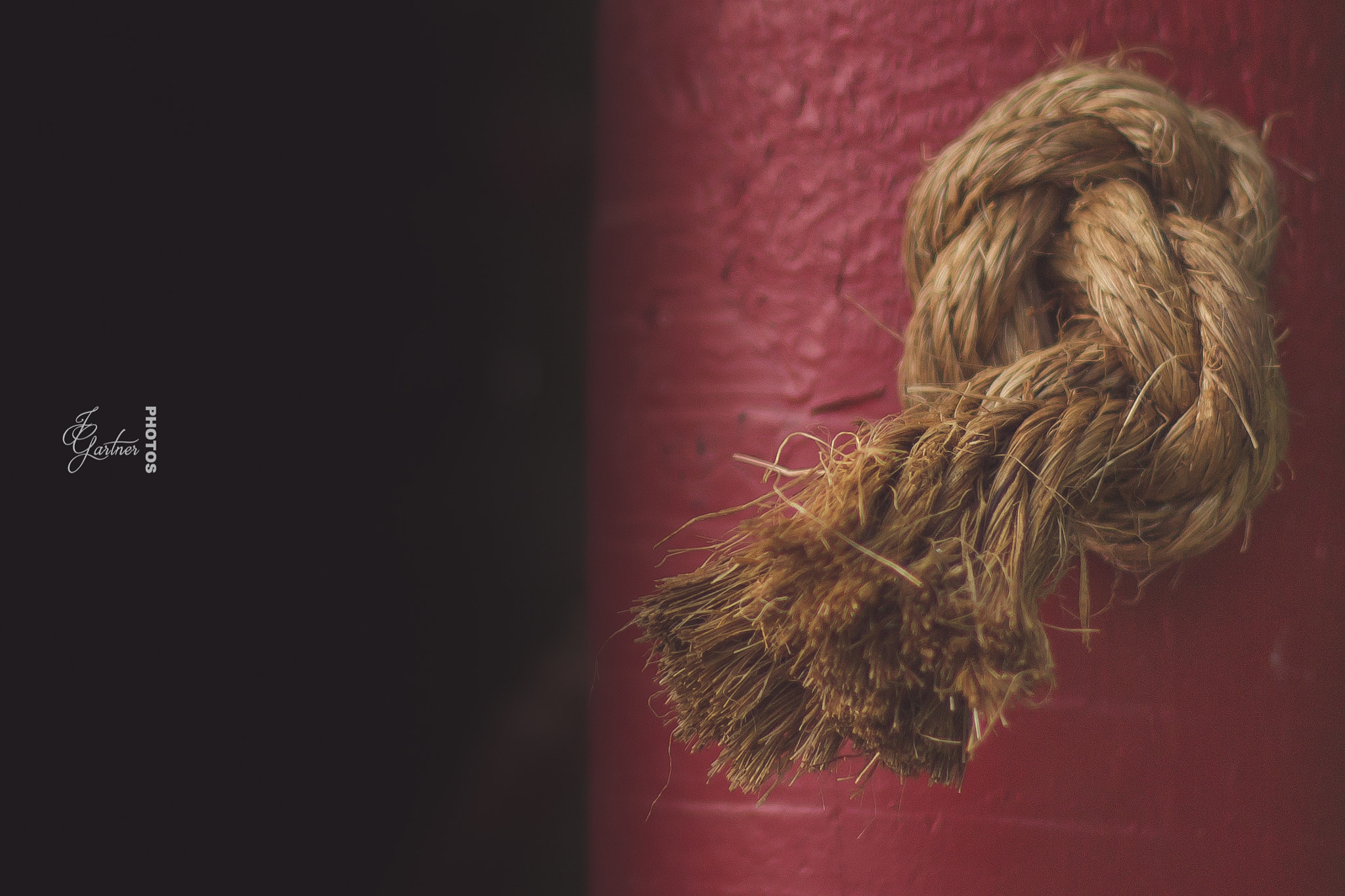 Canon EOS 650D (EOS Rebel T4i / EOS Kiss X6i) sample photo. In a knot photography