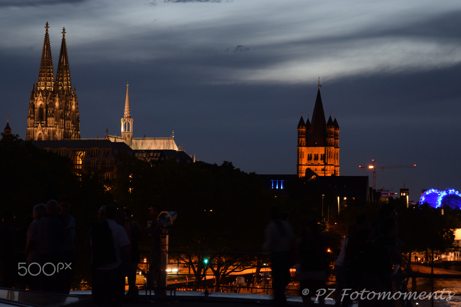 Nikon D5300 + Tamron SP 24-70mm F2.8 Di VC USD sample photo. Cologne at night photography