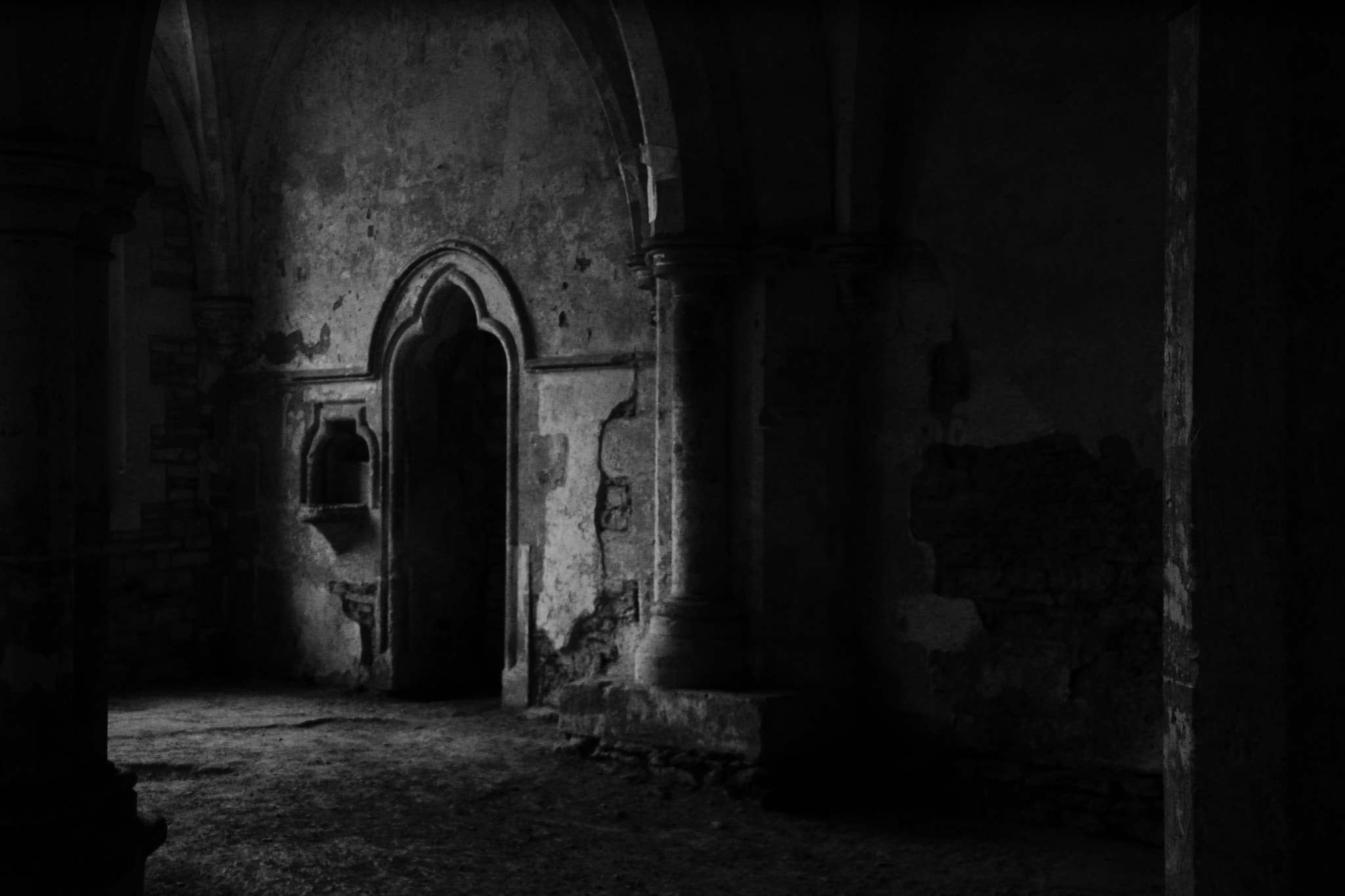 Sigma 18-125mm F3.8-5.6 DC OS HSM sample photo. Lacock abbey, wiltshire, england photography