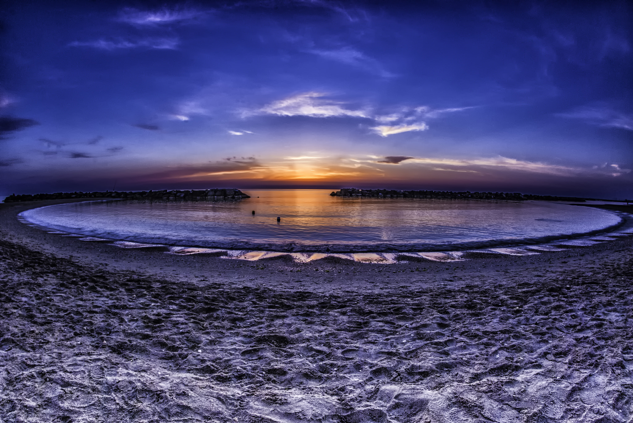 Nikon AF DX Fisheye-Nikkor 10.5mm F2.8G ED sample photo. Sunrise_in_civitanova photography
