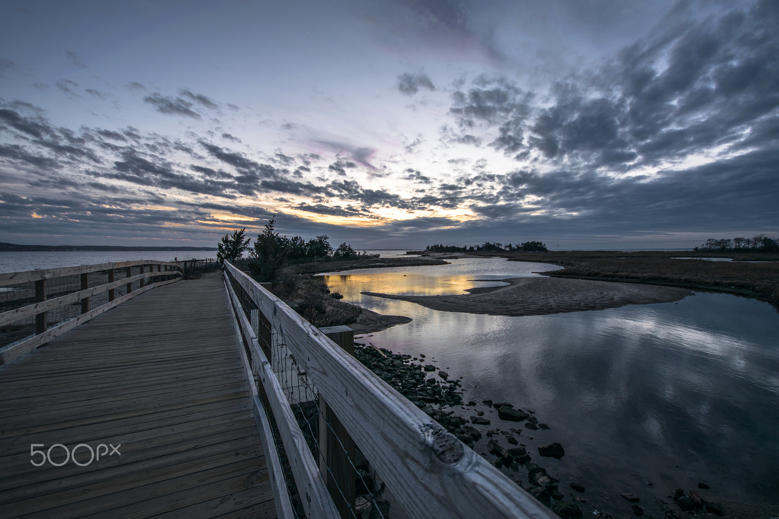 Sigma 10-20mm F4-5.6 EX DC HSM sample photo. Down by the seaside photography