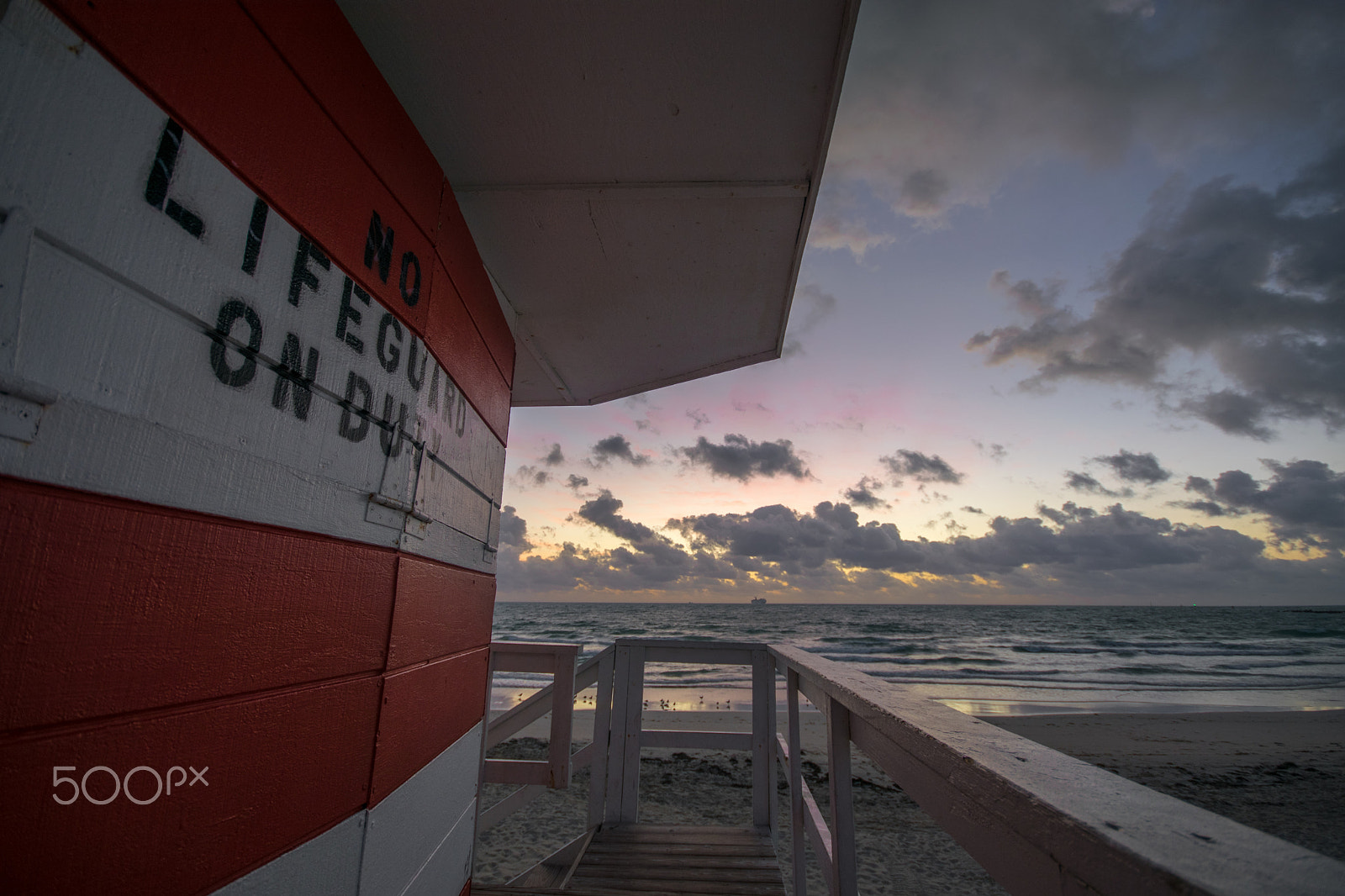 Sigma 10-20mm F4-5.6 EX DC HSM sample photo. Miami beach sunrise photography
