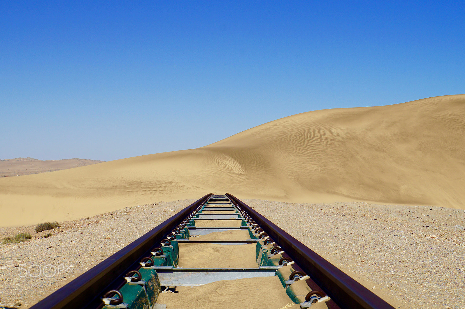 Sony E 18-55mm F3.5-5.6 OSS sample photo. Railroad track photography
