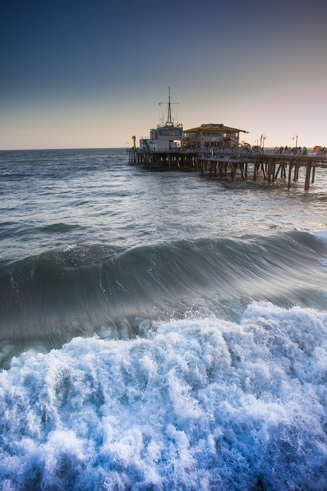 Canon EOS 5D Mark II + Canon EF 24mm F2.8 sample photo. Santa monica pier photography