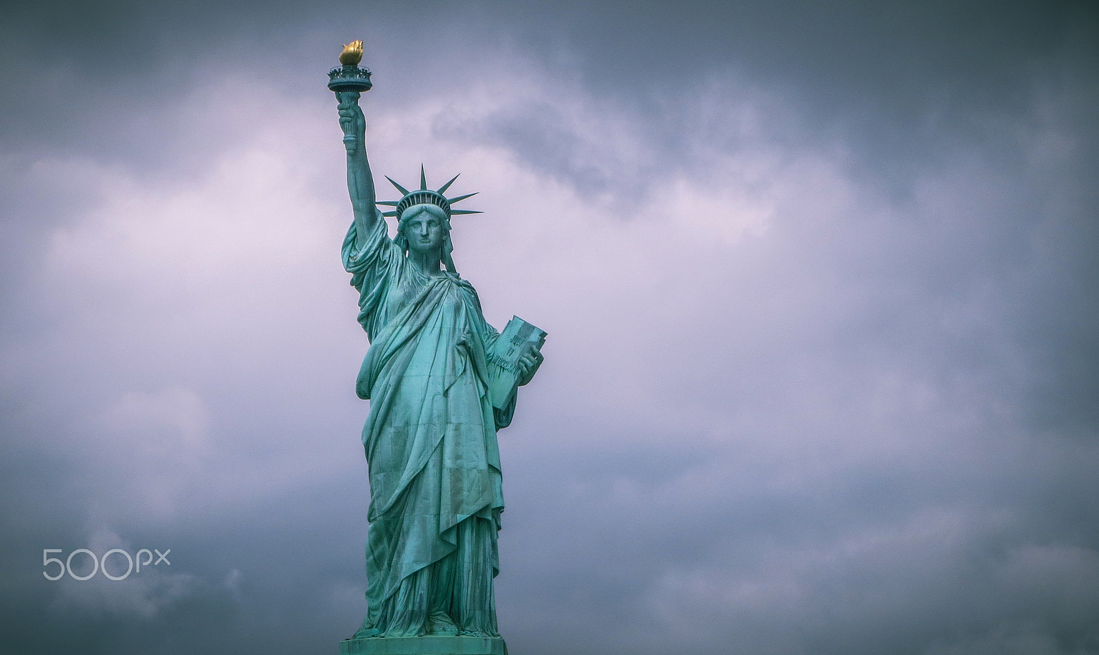 Canon PowerShot ELPH 520 HS (IXUS 500 HS / IXY 3) sample photo. Statute of liberty 2 photography