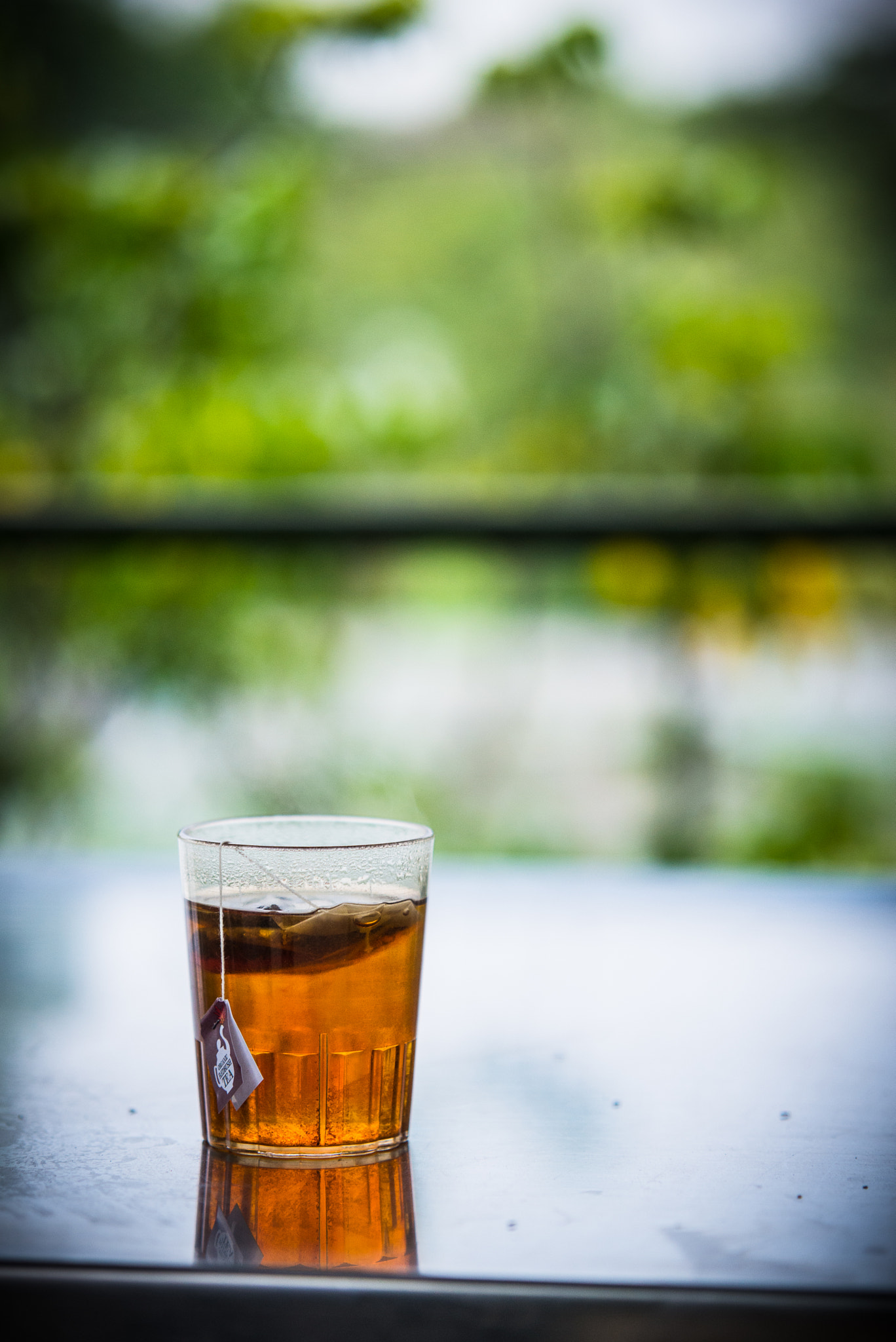 Sigma 70-200mm F2.8 EX DG Macro HSM II sample photo. Let's have a cup of tea photography