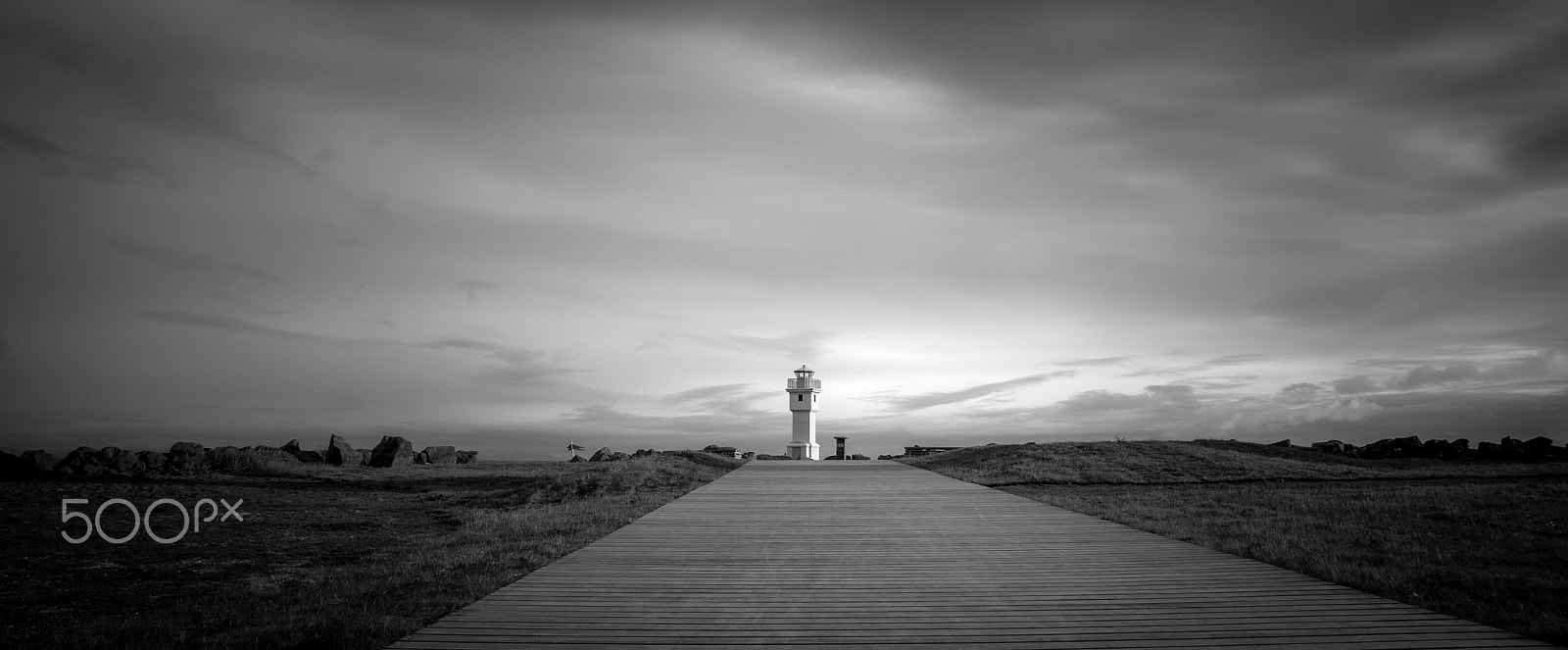 24-105mm F4 sample photo. The lighthouse photography