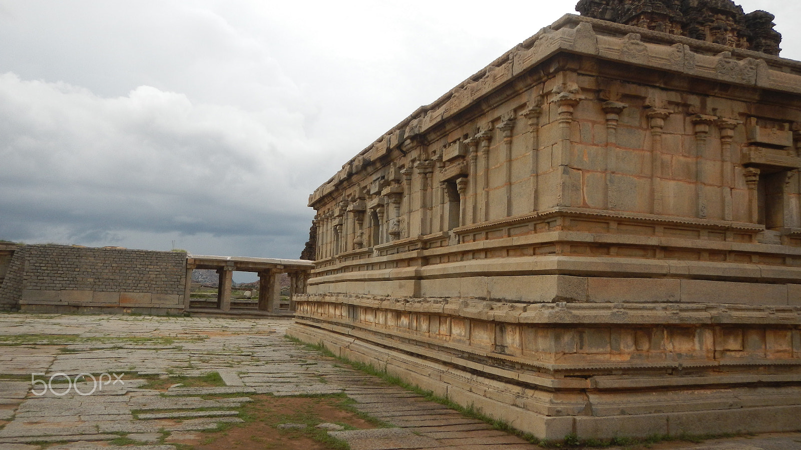 Nikon Coolpix S100 sample photo. Temple complex photography