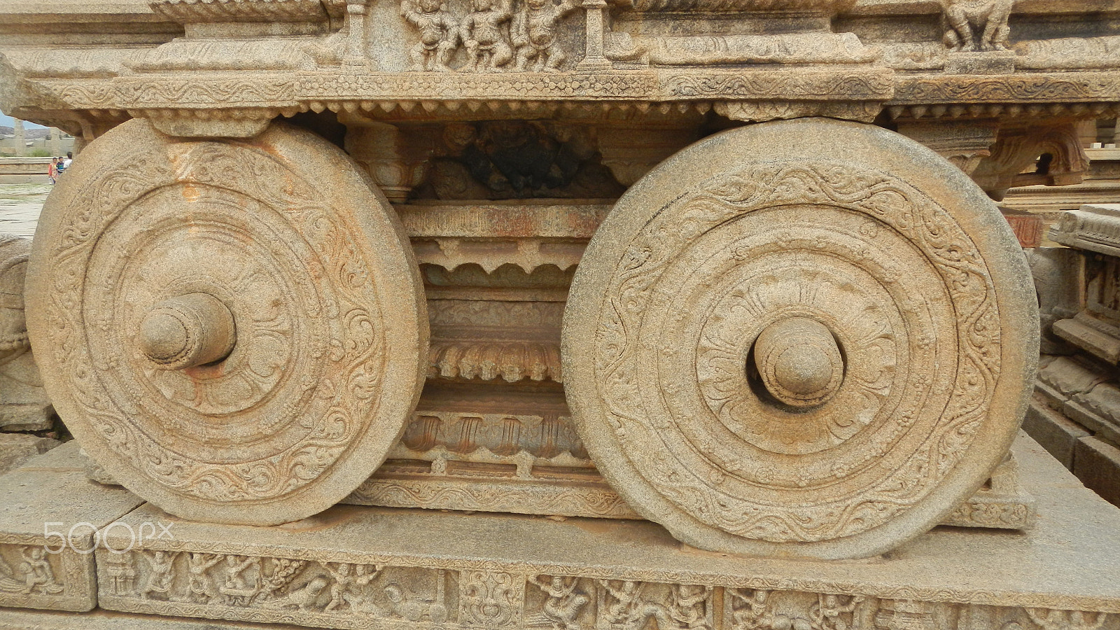 Nikon Coolpix S100 sample photo. Stone chariot wheels photography