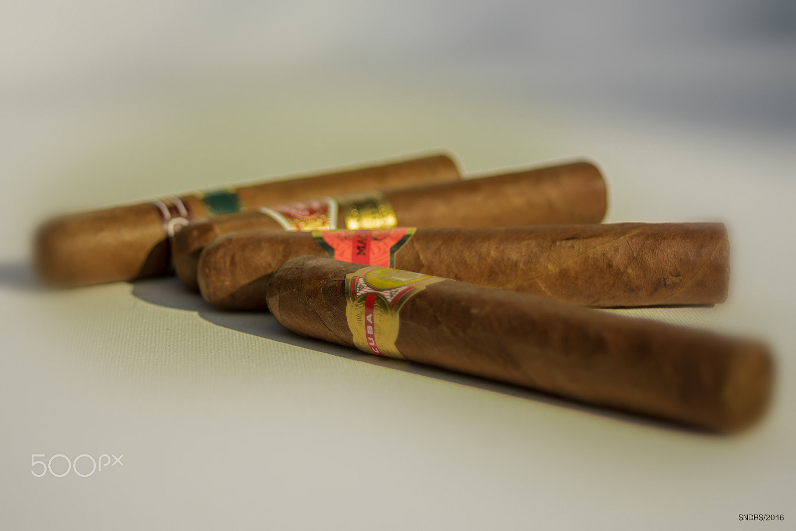 AF Zoom-Nikkor 28-70mm f/3.5-4.5D sample photo. Cuba libre! photography