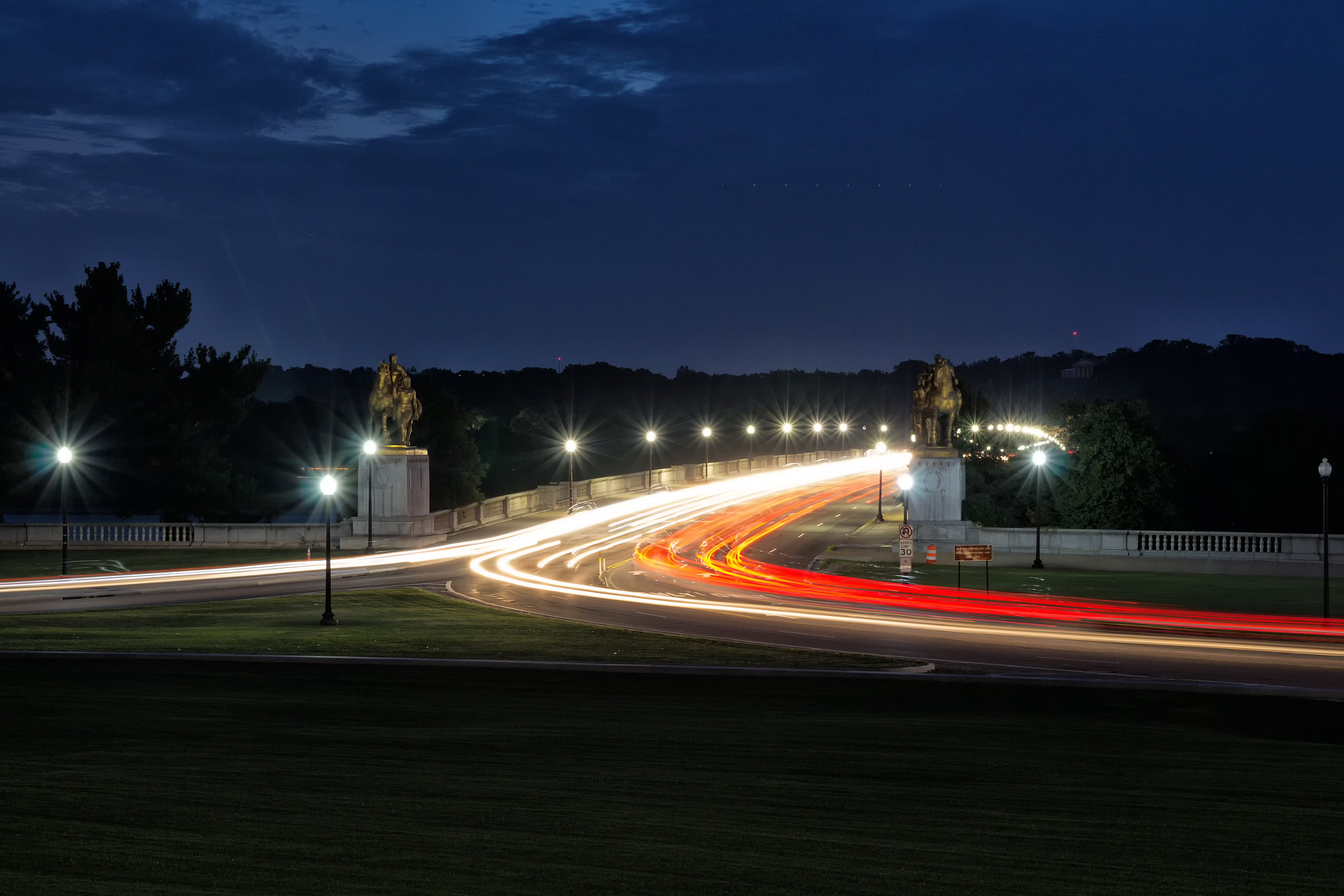 Sigma 18-50mm f/2.8 Macro sample photo. Arlington memorial bridge photography
