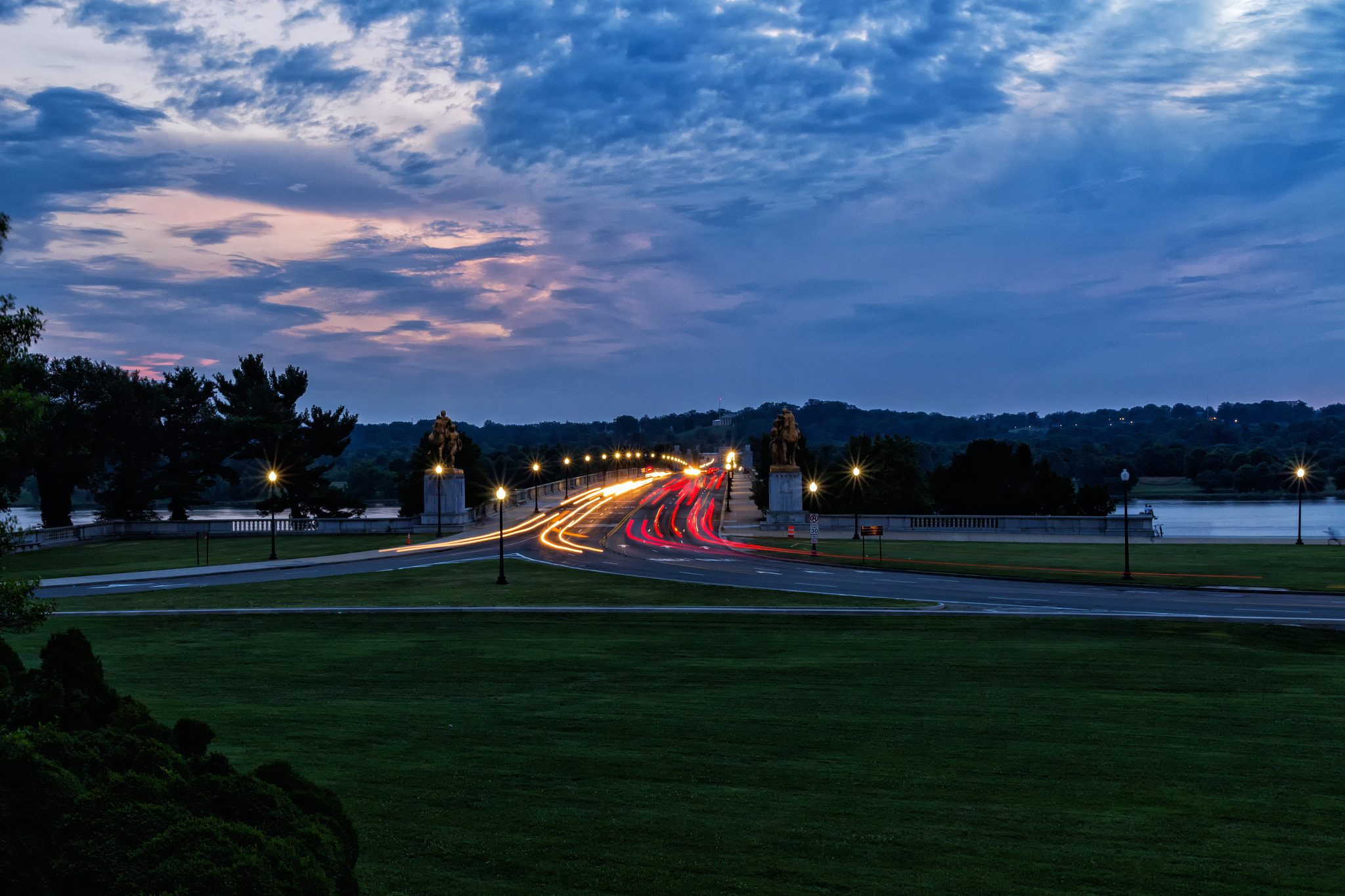 Canon EOS 650D (EOS Rebel T4i / EOS Kiss X6i) + Sigma 18-50mm f/2.8 Macro sample photo. Arlington memorial bridge photography