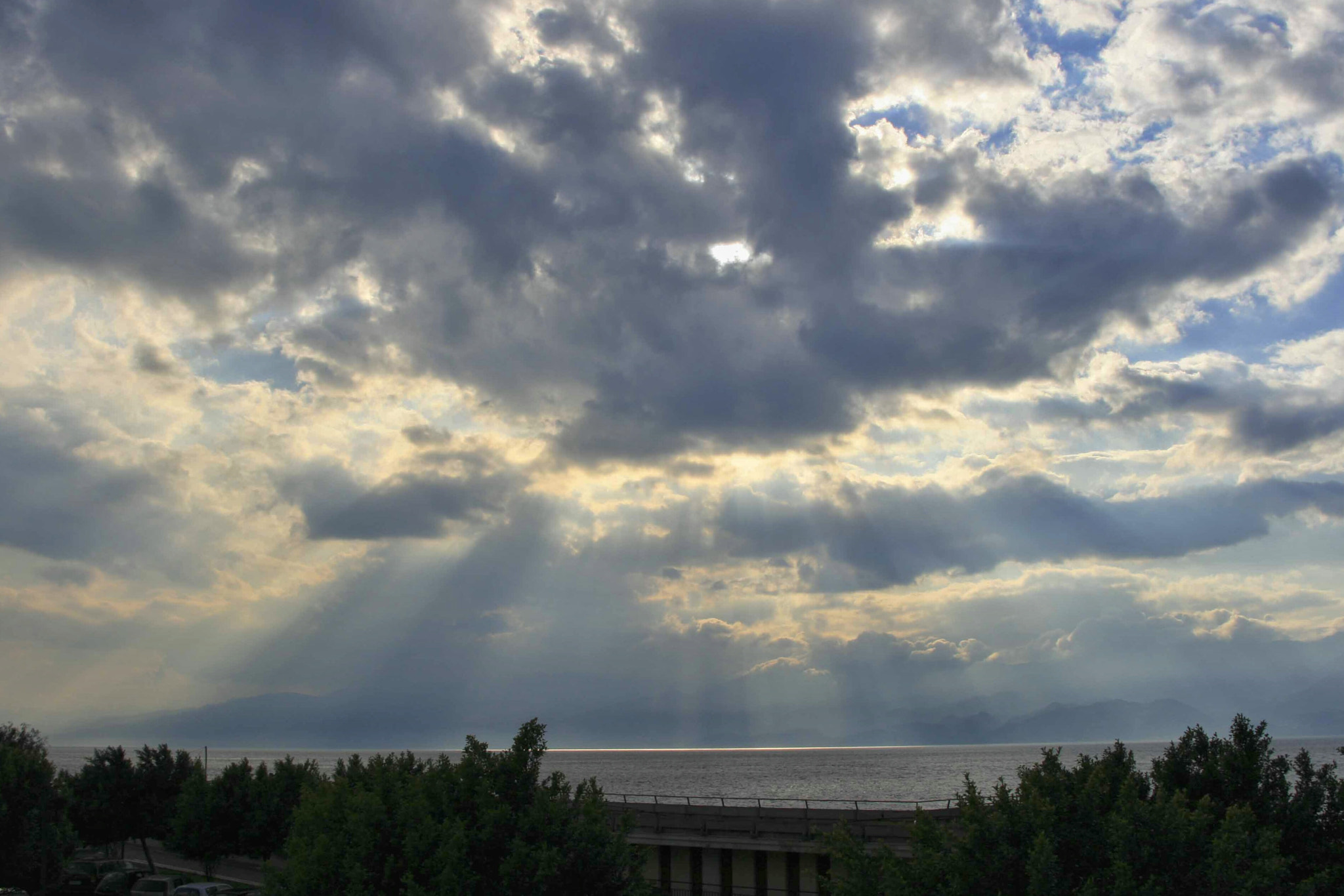 Canon EF 24-85mm F3.5-4.5 USM sample photo. Skyscape photography