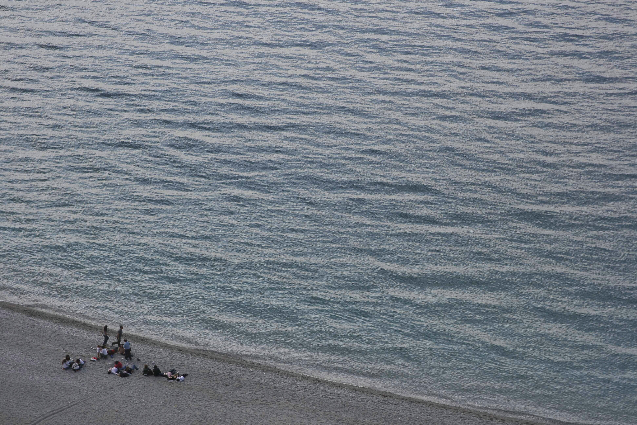 Canon EF 24-85mm F3.5-4.5 USM sample photo. Minimal seascape photography