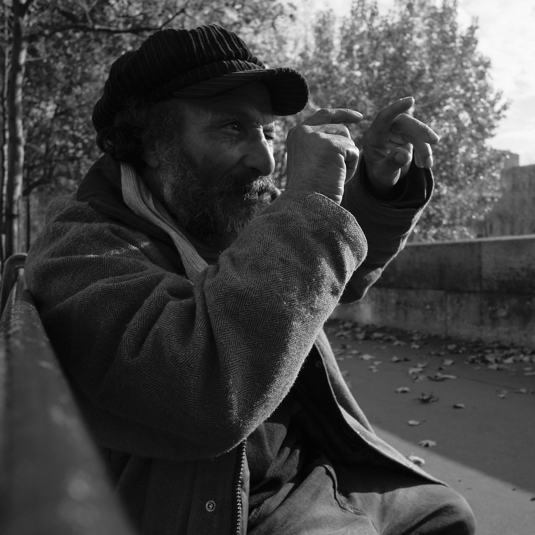GR LENS A12 28mm F2.5 sample photo. People in paris photography