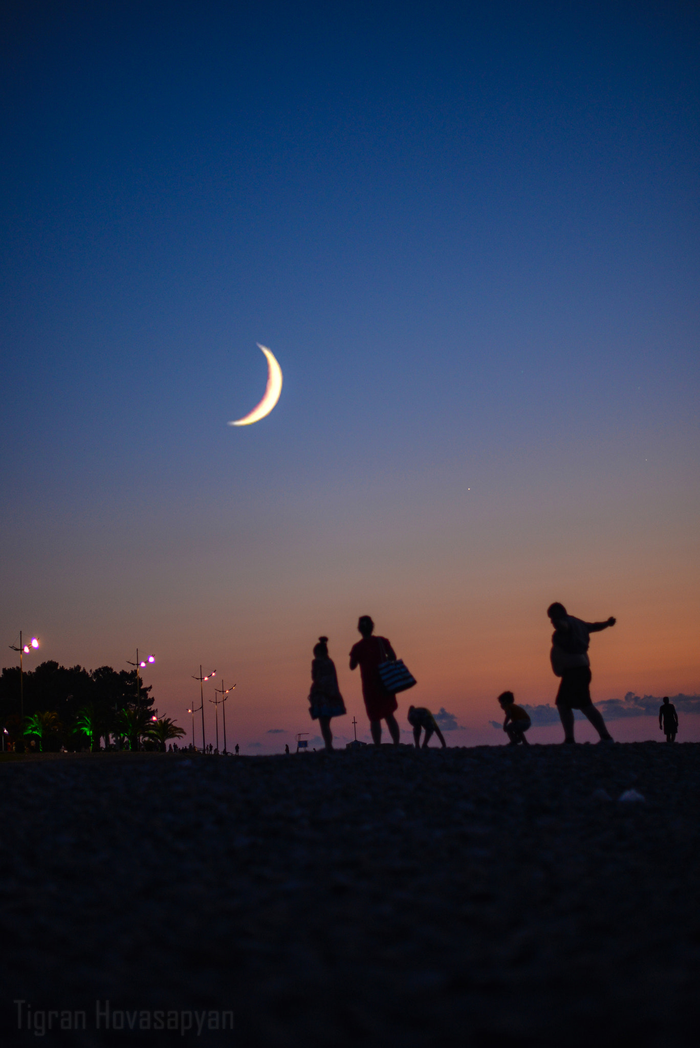 Nikon D600 + Sigma 10mm F2.8 EX DC HSM Diagonal Fisheye sample photo. Moon (batoumi) photography