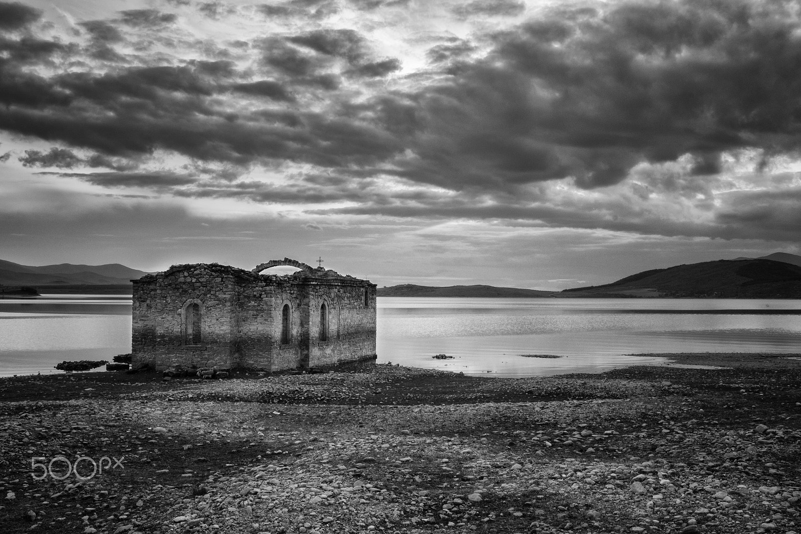 Sigma 17-70mm F2.8-4 DC Macro OS HSM sample photo. Jrebchevo dam - b&w photography