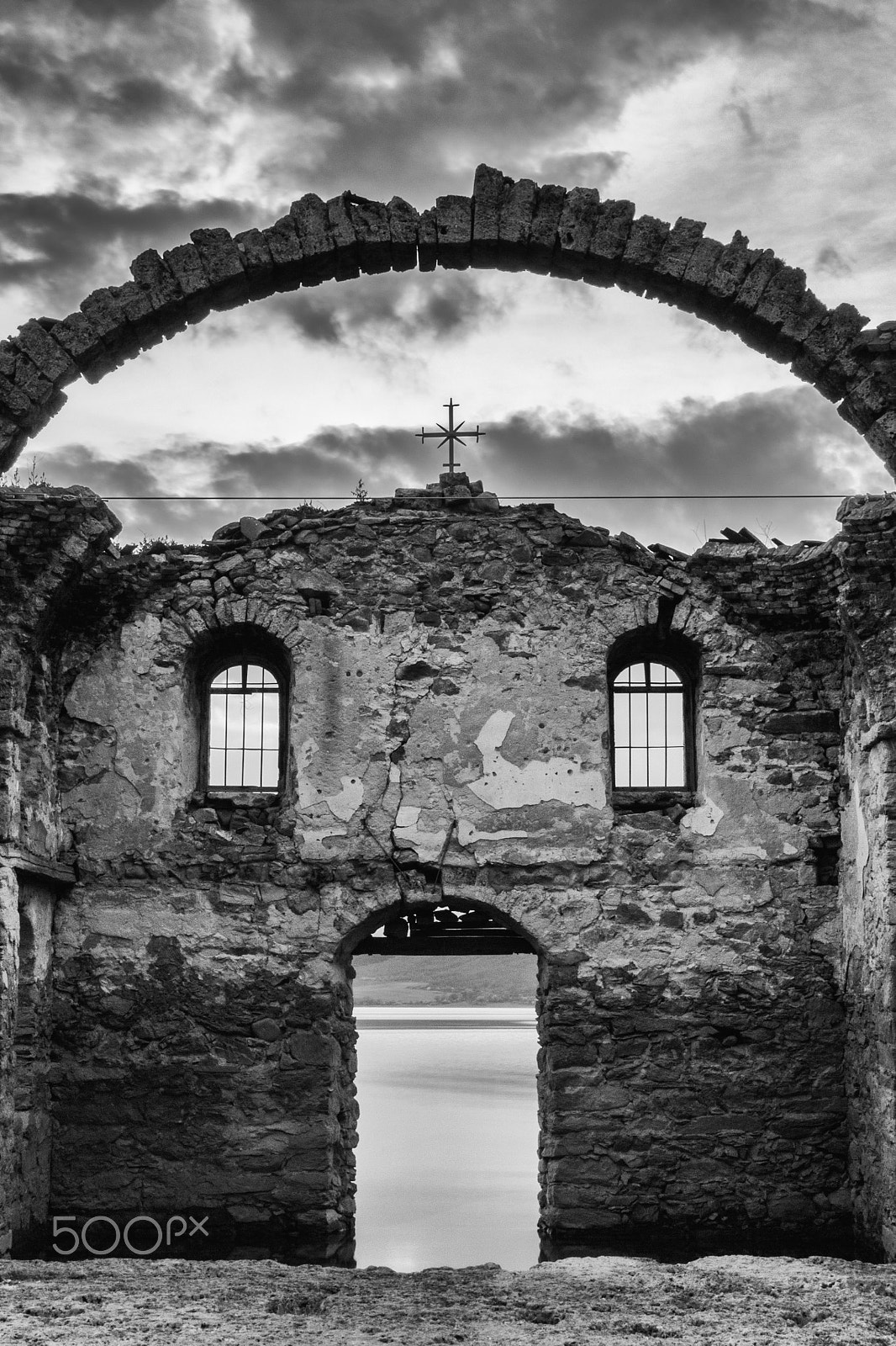Sigma 17-70mm F2.8-4 DC Macro OS HSM sample photo. Jrebchevo dam - b&w photography