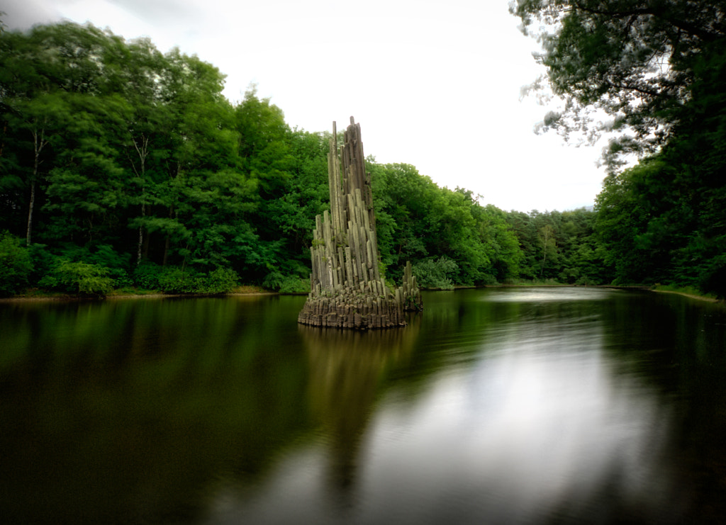 stele by dirk derbaum on 500px.com