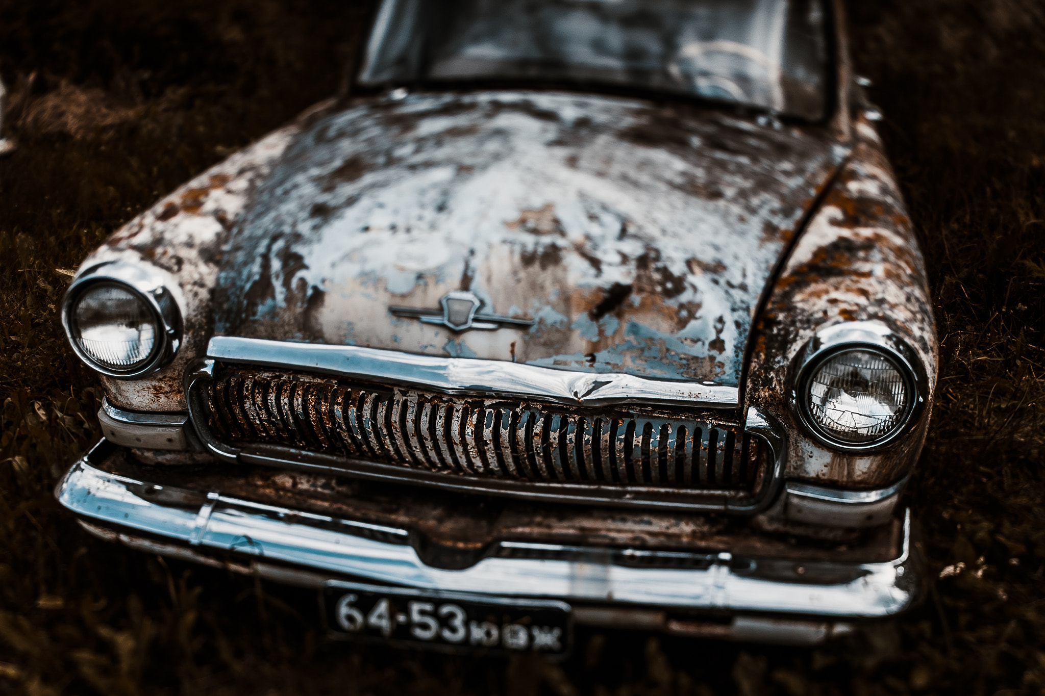 Canon TS-E 45mm F2.8 Tilt-Shift sample photo. Old russain car photography