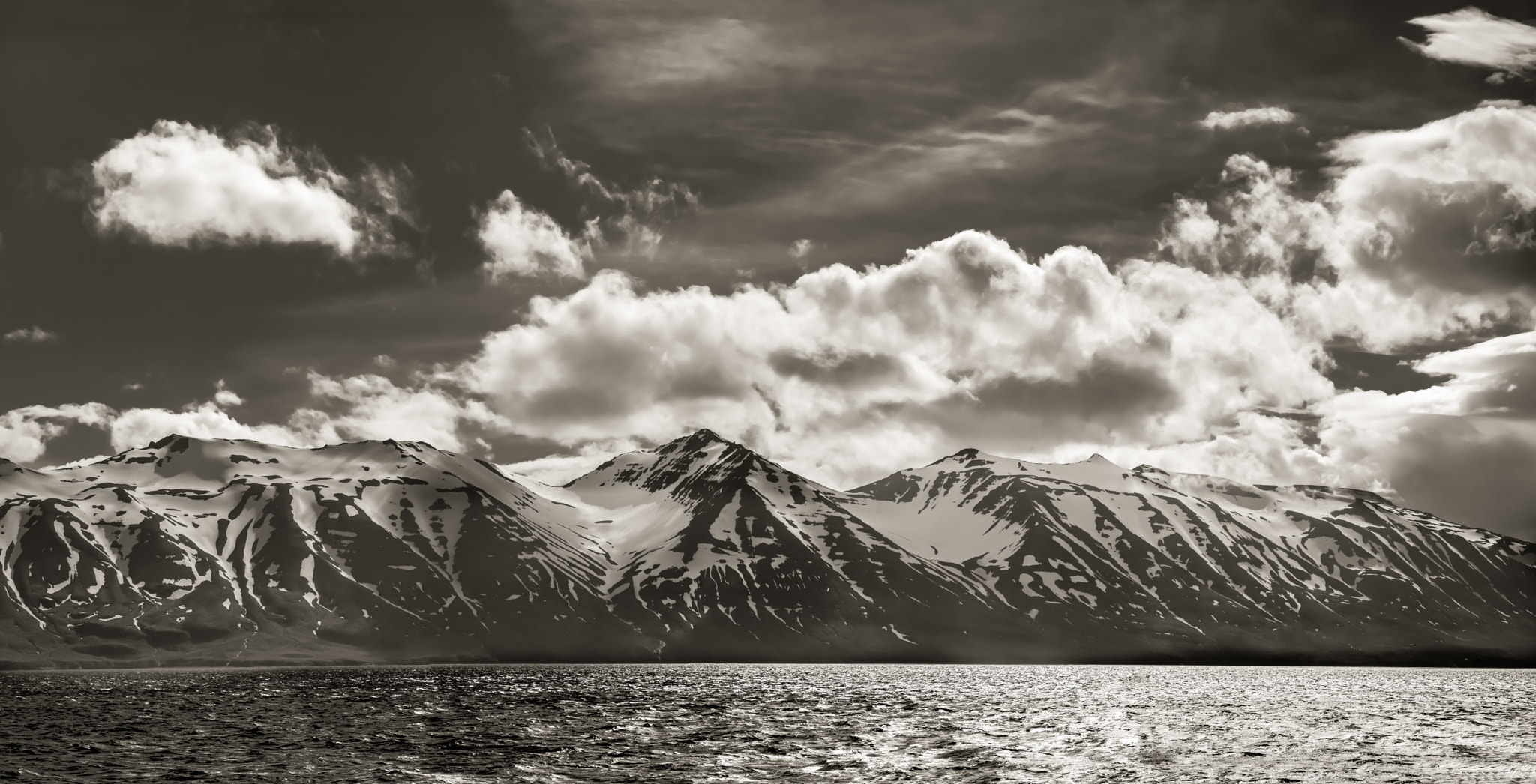 Leica APO-Summicron-M 90mm F2 ASPH sample photo. Iceland: the north - eyjafjördur, sailing along the coast :-))) photography